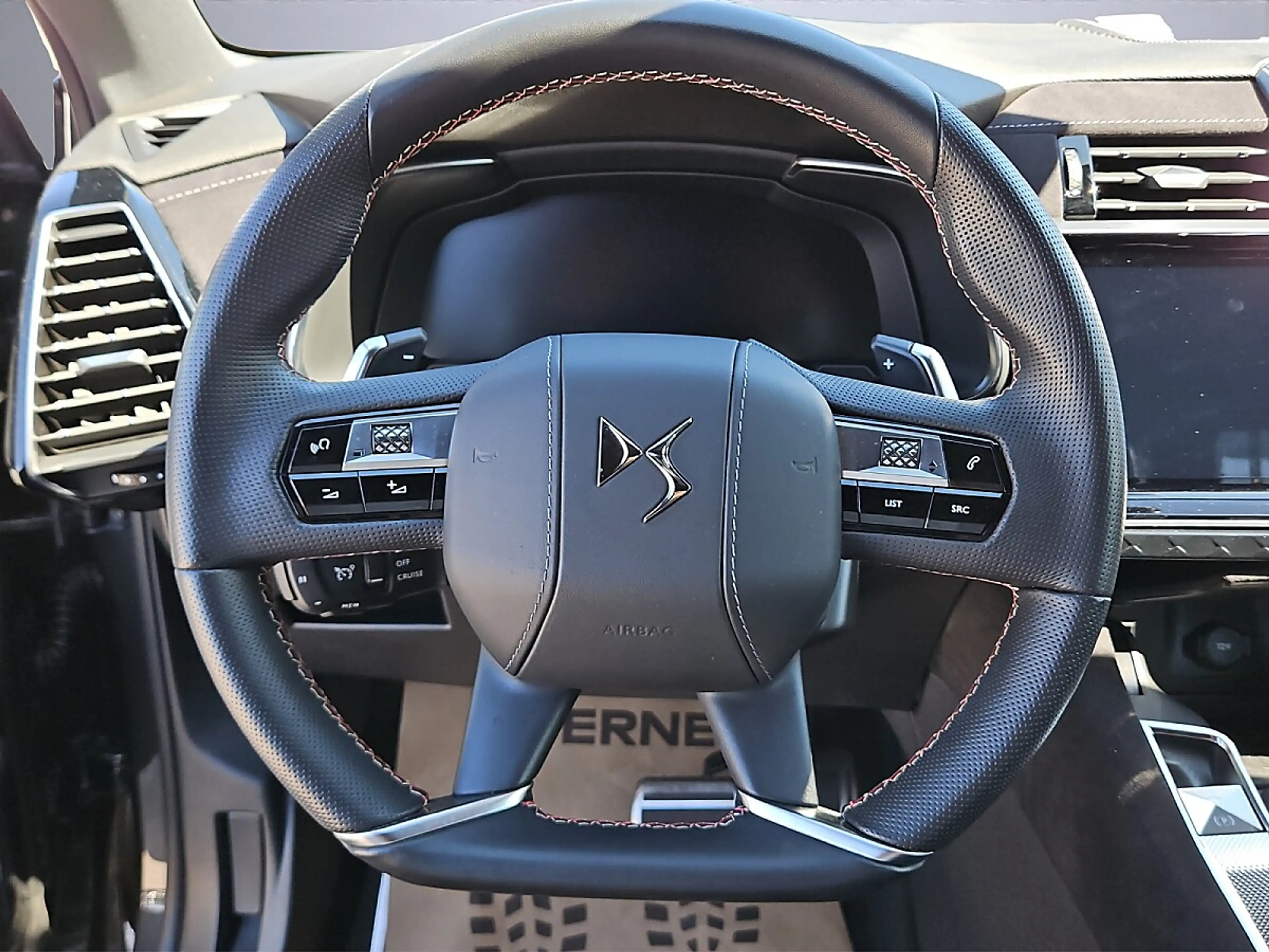 DS Automobiles DS 7 Crossback DS7 BlueHDi 130 Aut. Performance Line — photo 9