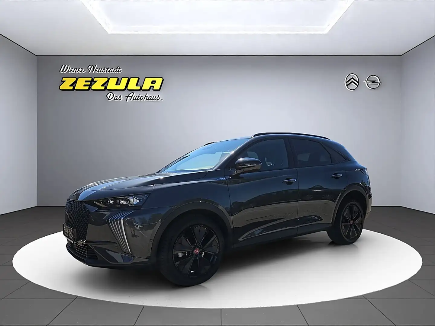 DS Automobiles DS 7 Crossback DS7 BlueHDi 130 Aut. Performance Line Grau - 1