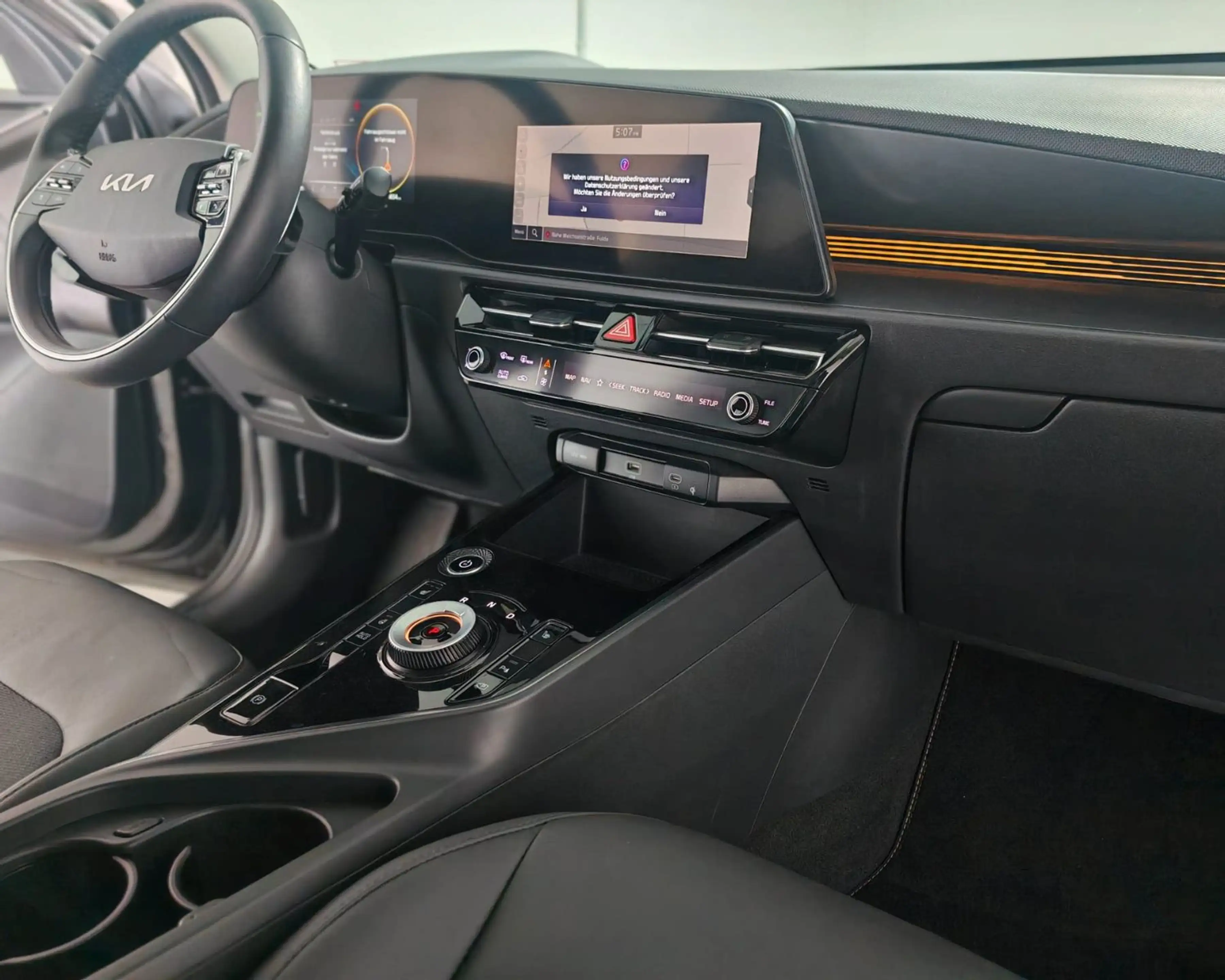 Kia e-Niro Niro Vision 65kWh SOH98%|Garantie11/29|KomfortPa — photo 11