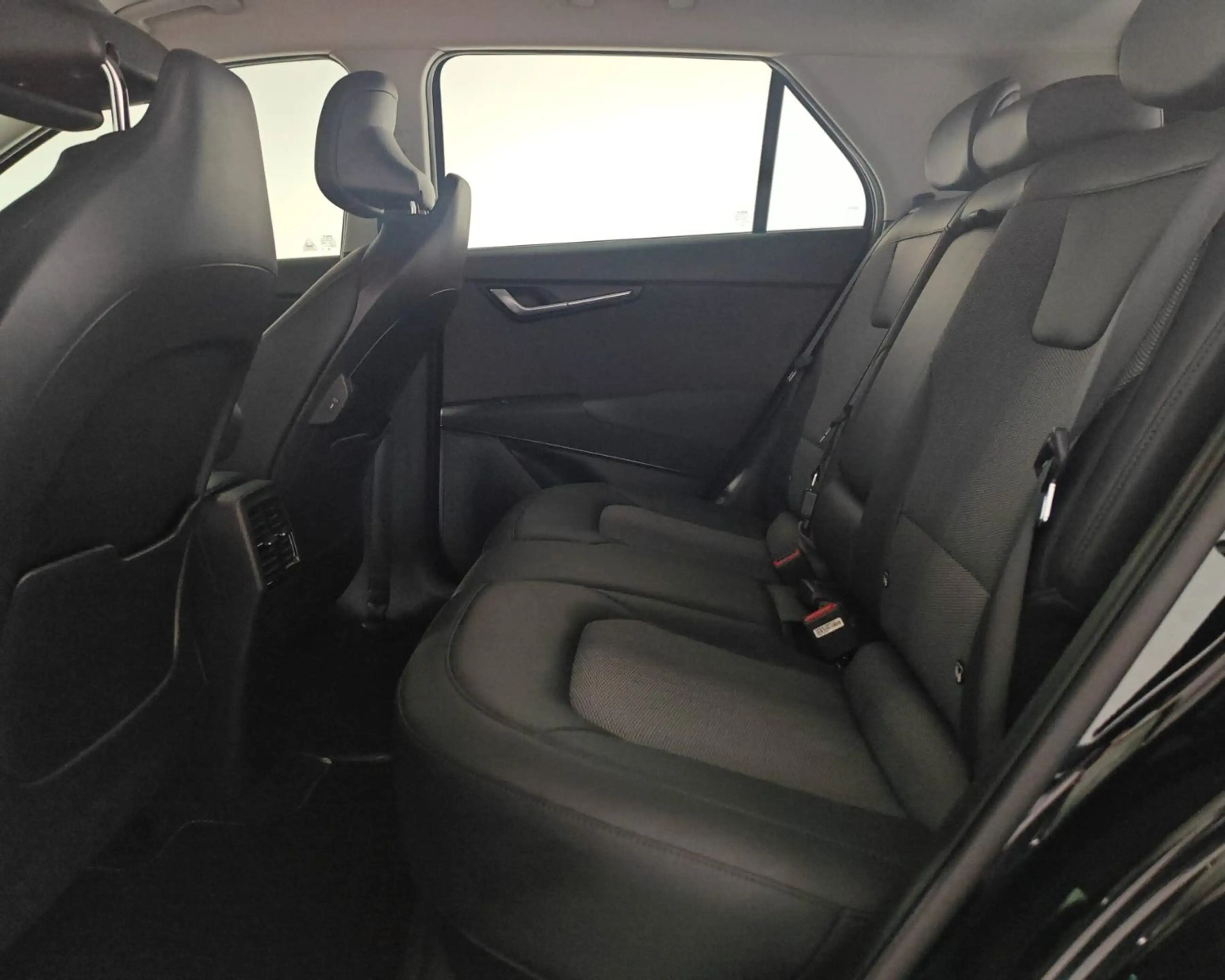 Kia e-Niro Niro Vision 65kWh SOH98%|Garantie11/29|KomfortPa — photo 9