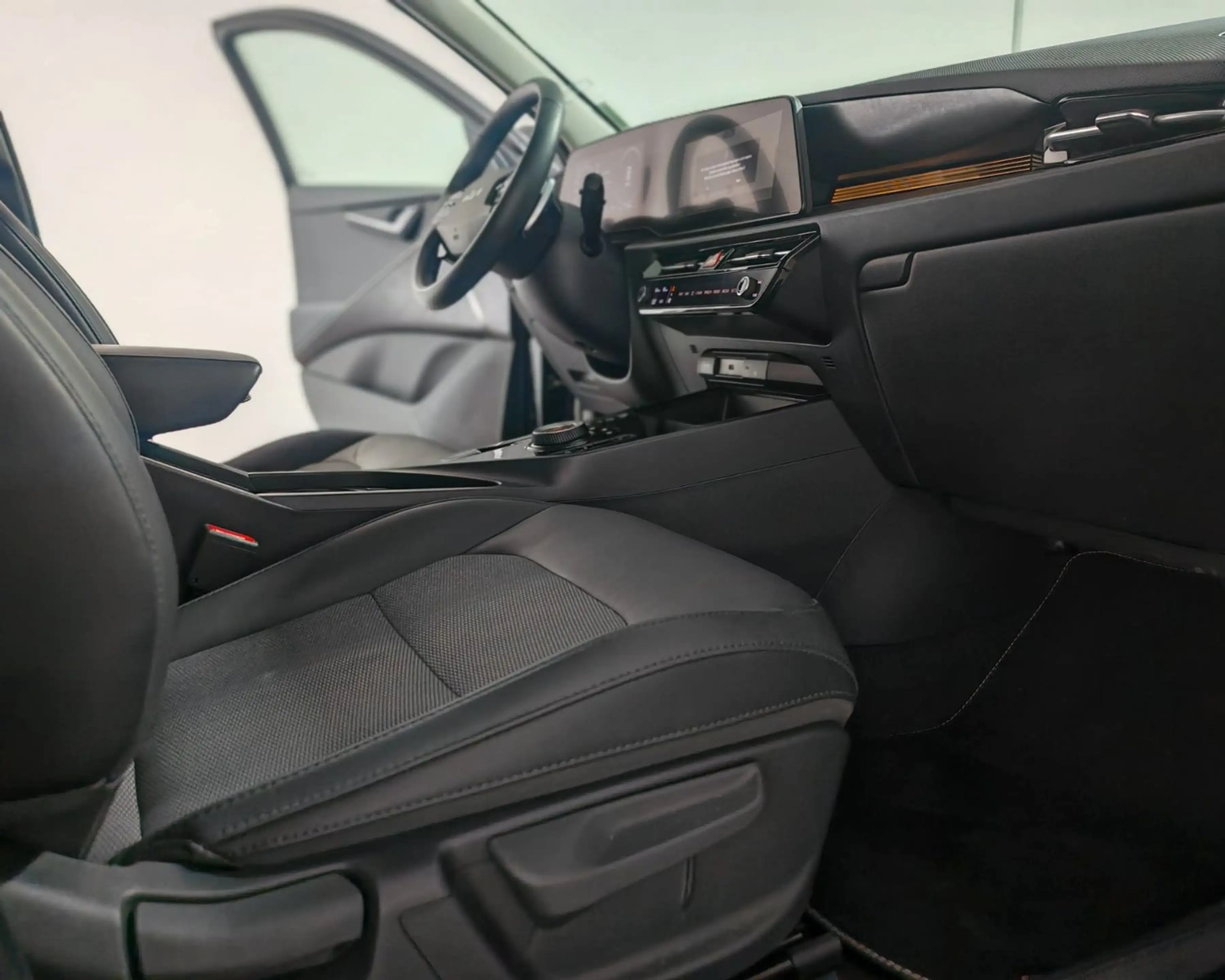 Kia e-Niro Niro Vision 65kWh SOH98%|Garantie11/29|KomfortPa — photo 10