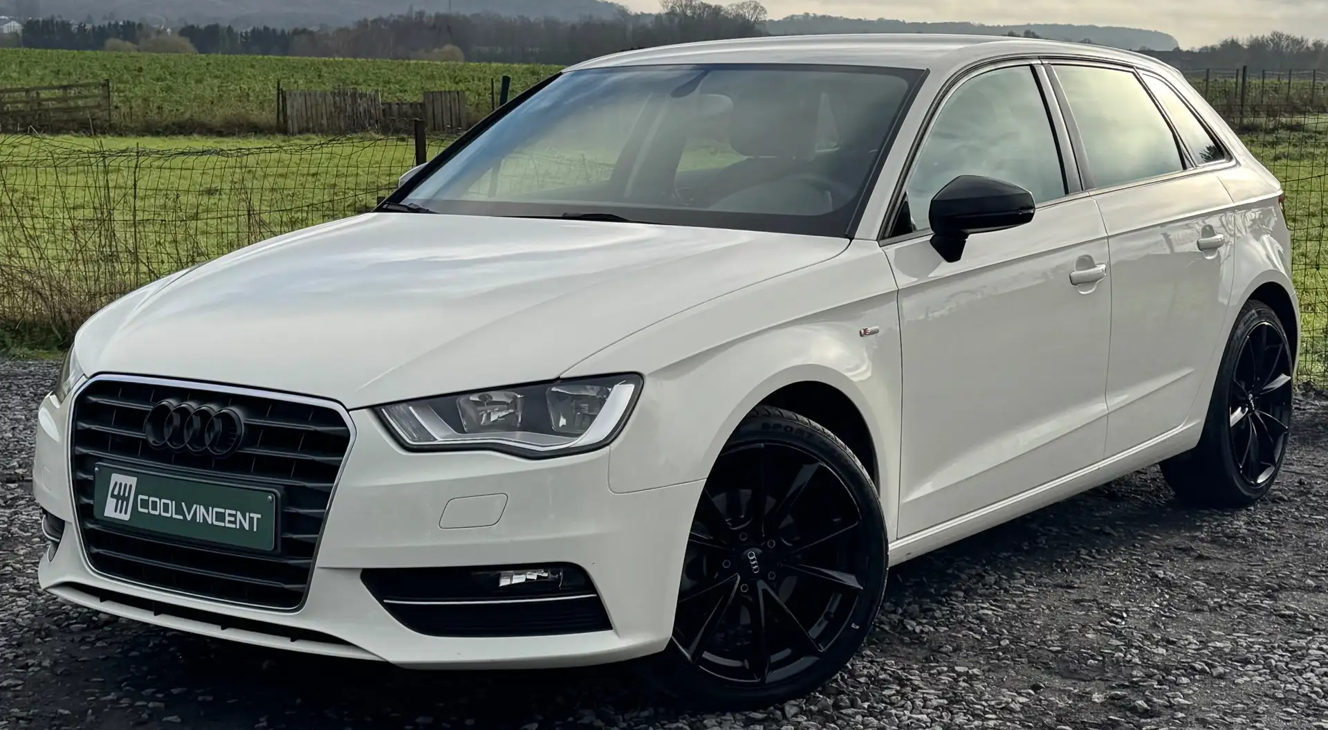 Audi A3 1.4 TFSI Sportback // Ambition Beige - 1