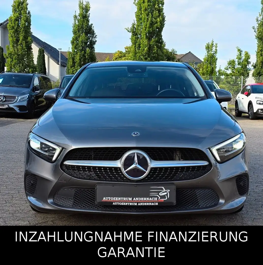 Mercedes-Benz A 220 BUSINESS PAKET*WIDSCREEN*NAVI*PDC*CARPLAY Gris - 2