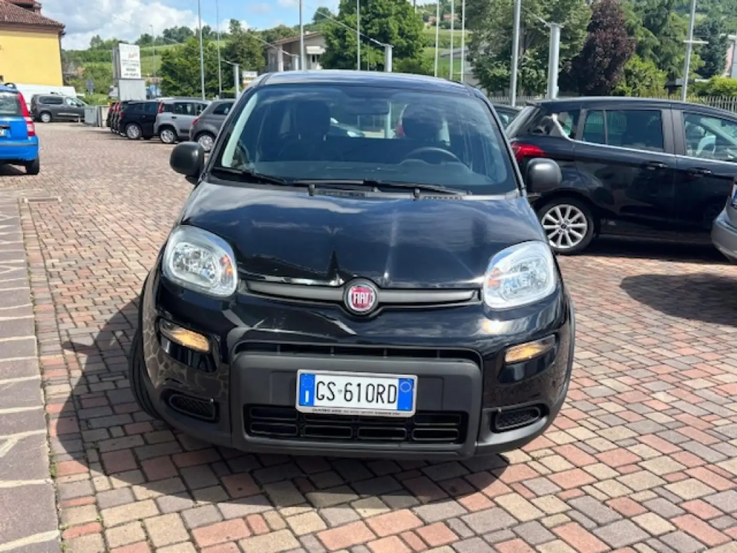 Fiat Panda 1.0 FireFly S&S Hybrid Schwarz - 2