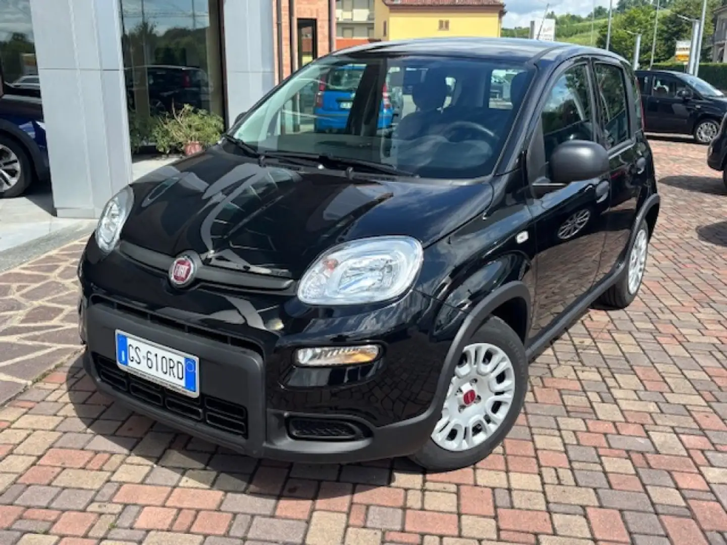 Fiat Panda 1.0 FireFly S&S Hybrid Schwarz - 1