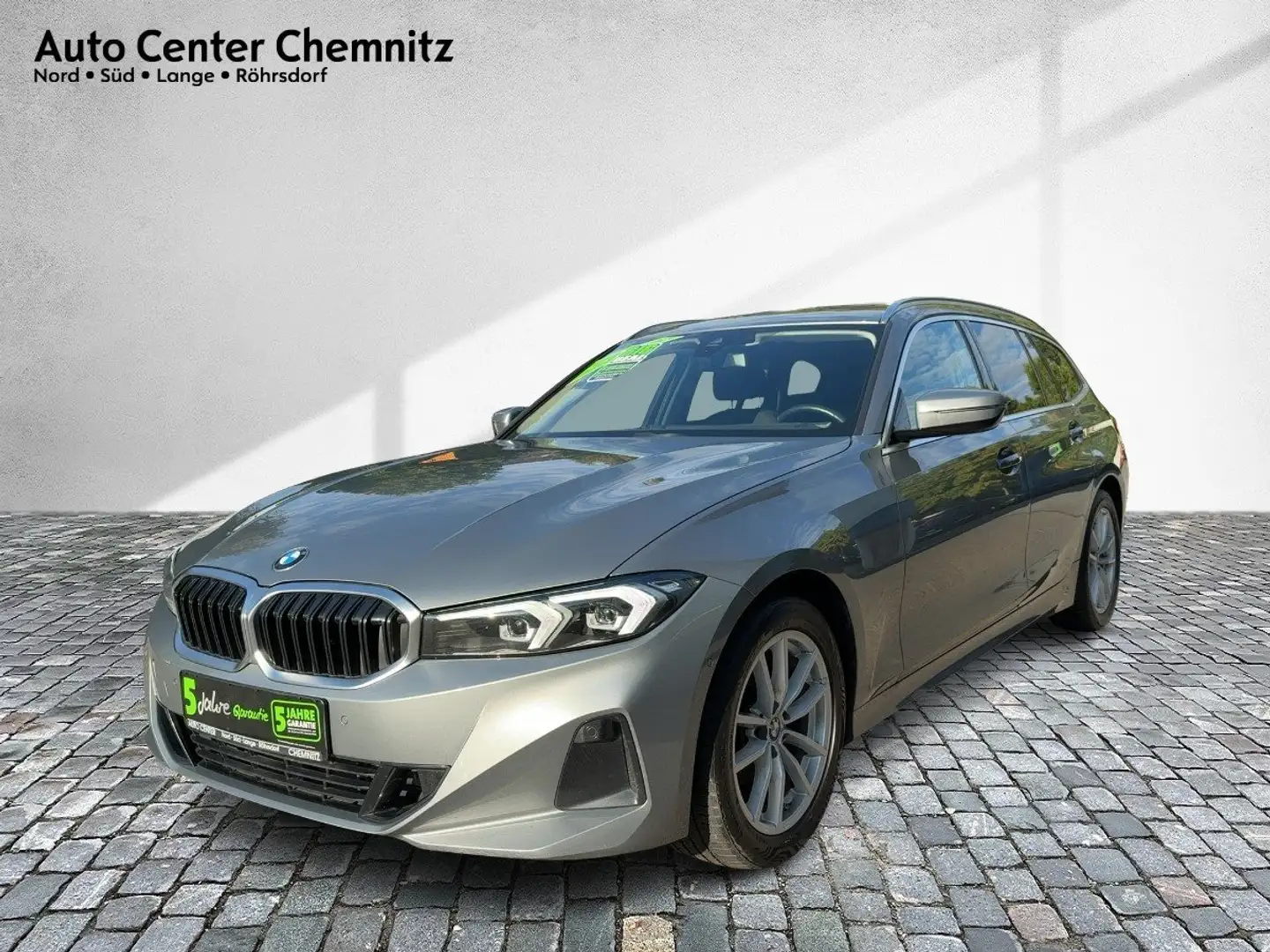 BMW 318 d AT8 Touring LED/Navi/Kamera/SHZ/PDC/TEMP Grau - 2