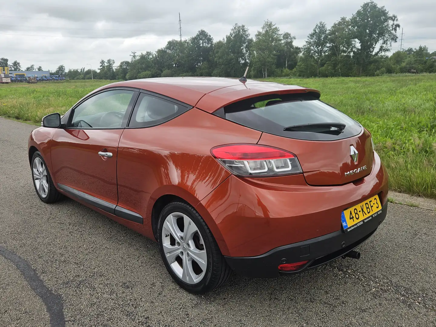 Renault Megane Coupé 2.0 TCe Dynamique Orange - 2