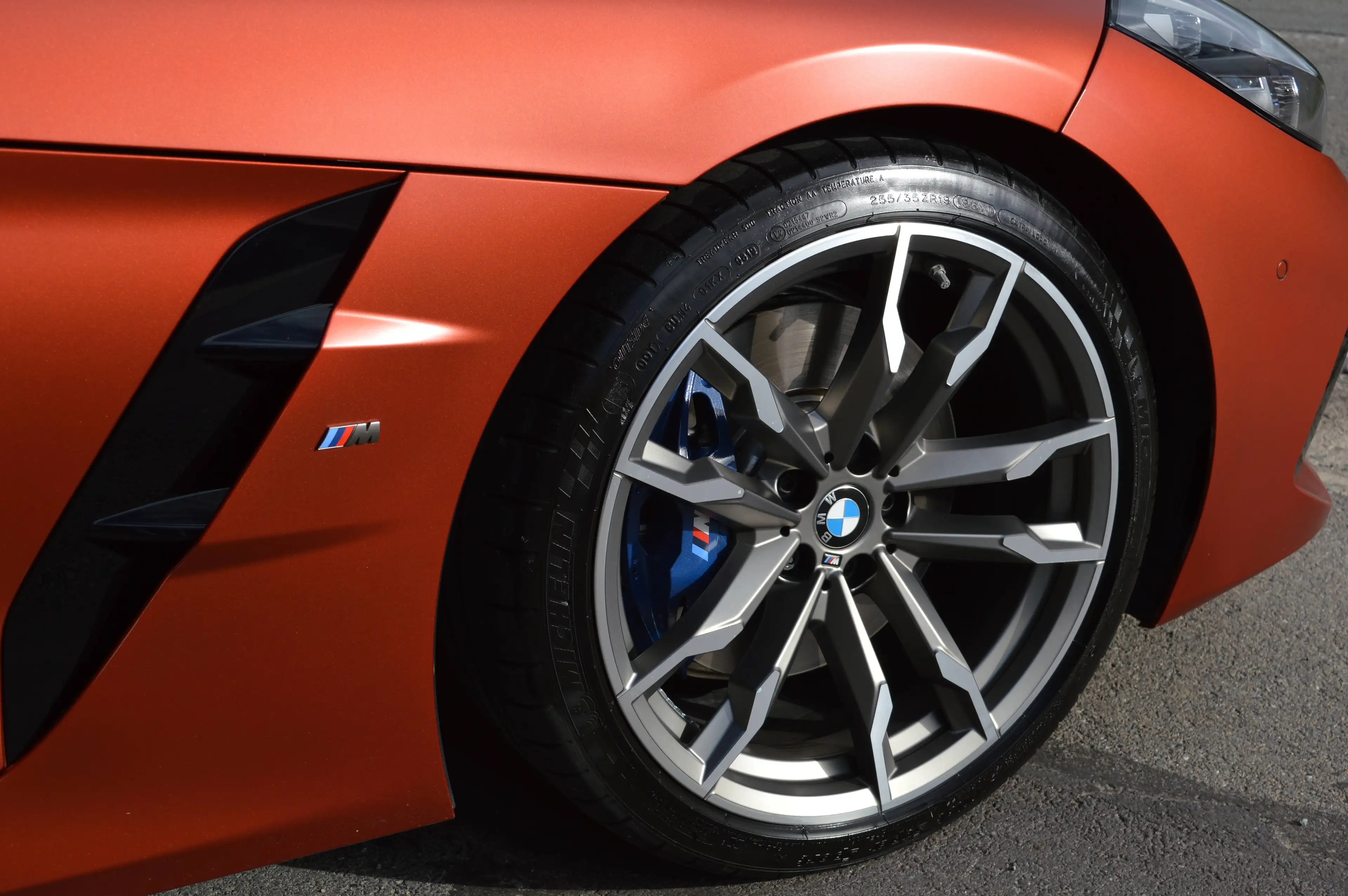BMW Z4 M 40i AS - 23.000 km - Full option - Frozen orange metallic — photo 7