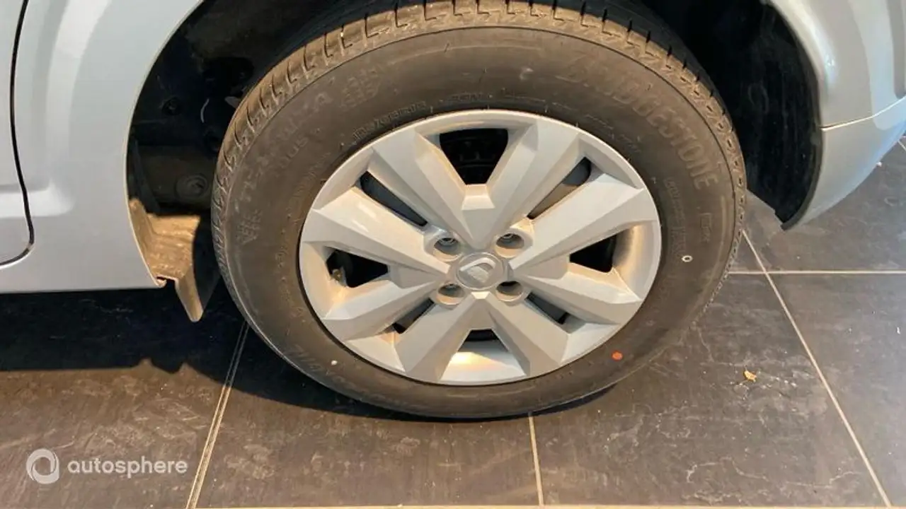 Dacia Sandero Sandero — photo 20