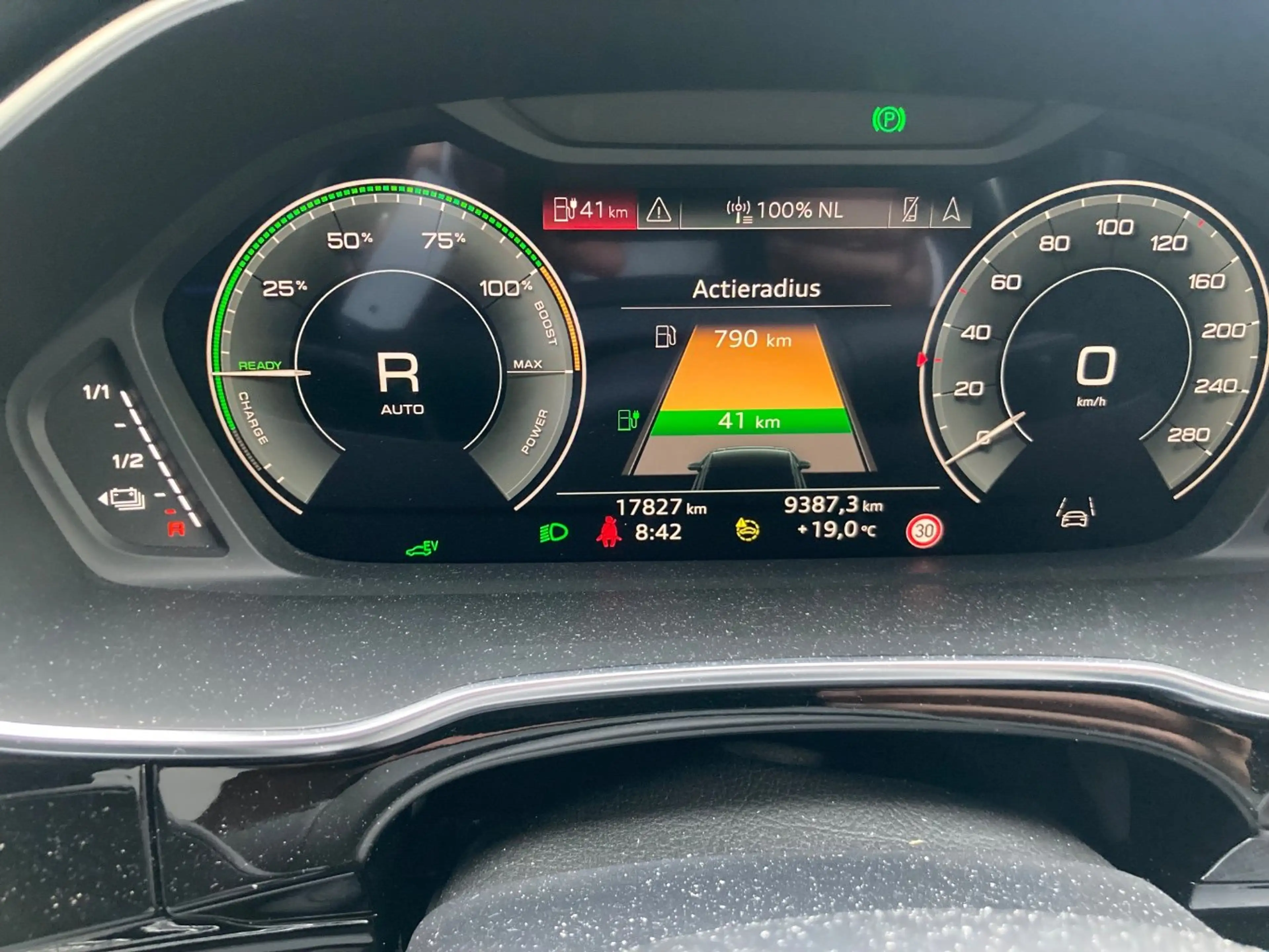 Audi Q3 45 TFSI e S edition 245PK PHEV | CAMERA | STOELVER — photo 11