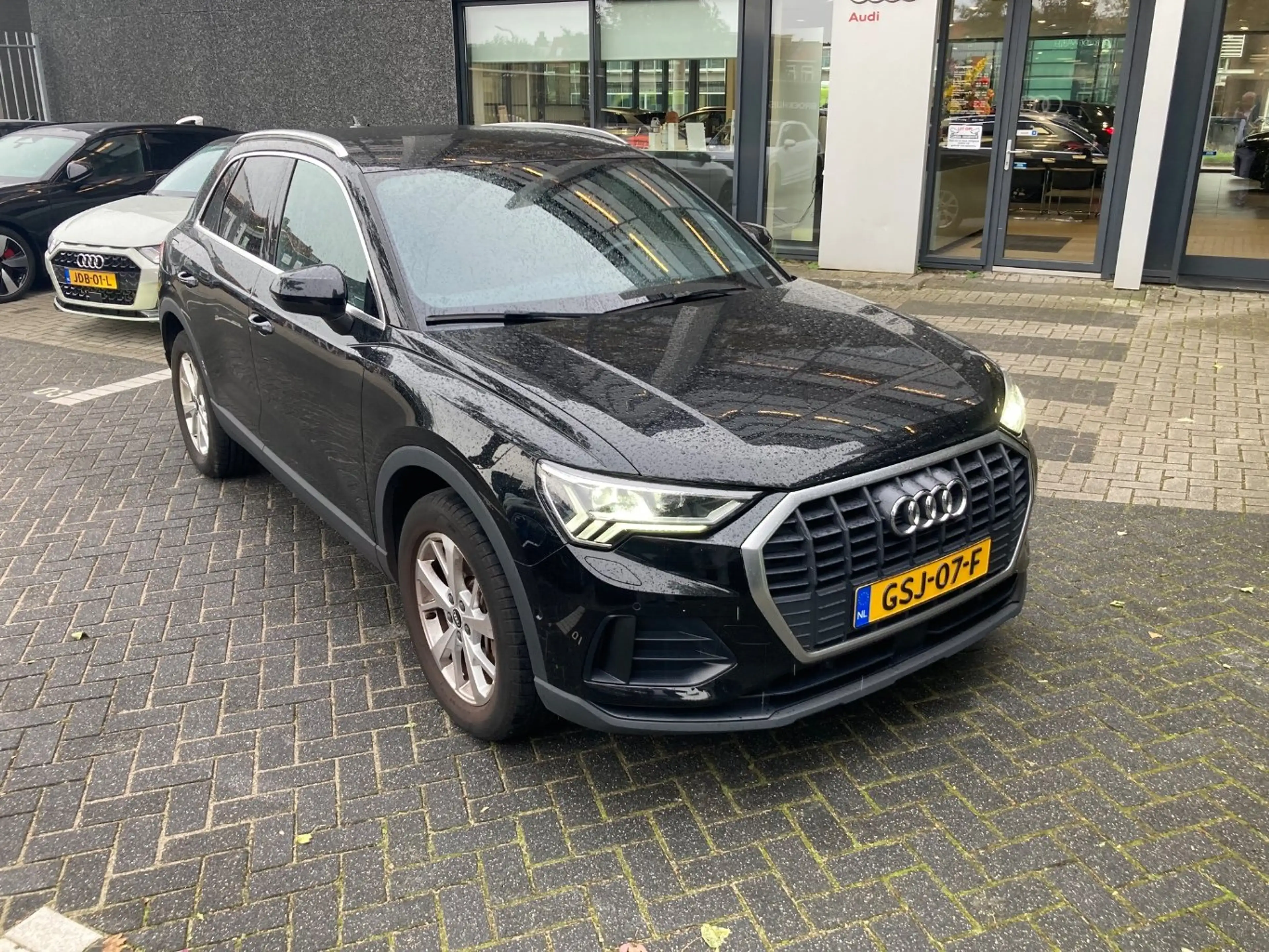 Audi Q3 45 TFSI e S edition 245PK PHEV | CAMERA | STOELVER — photo 2