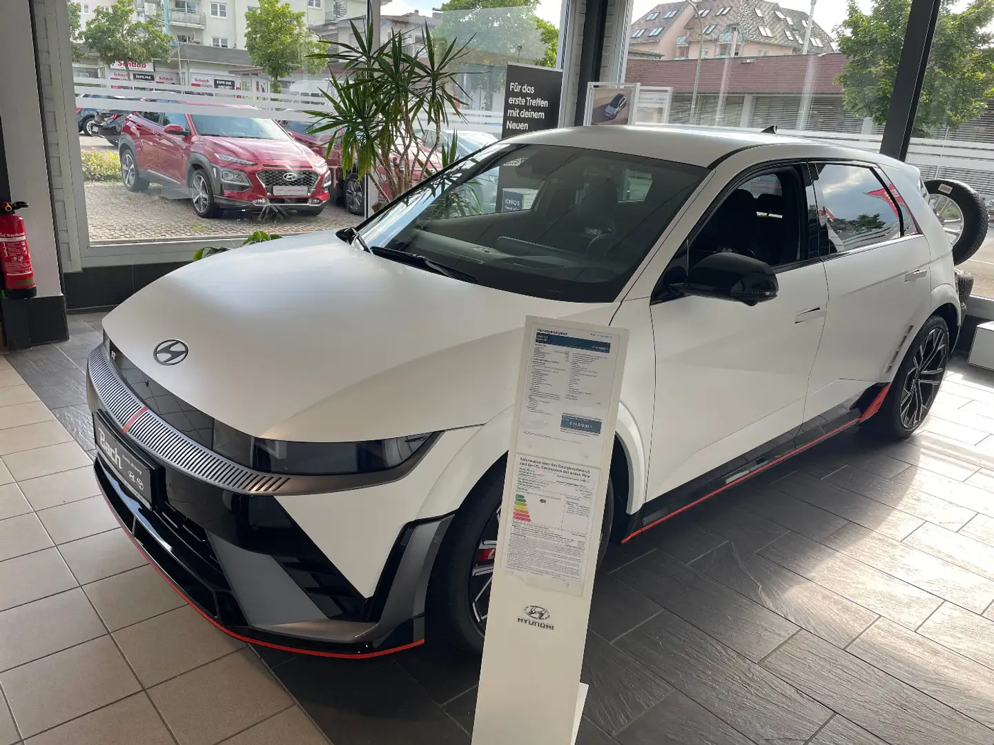 Hyundai IONIQ 5 N (MY24) 84 kWh (609 PS) 4WD Weiß - 2