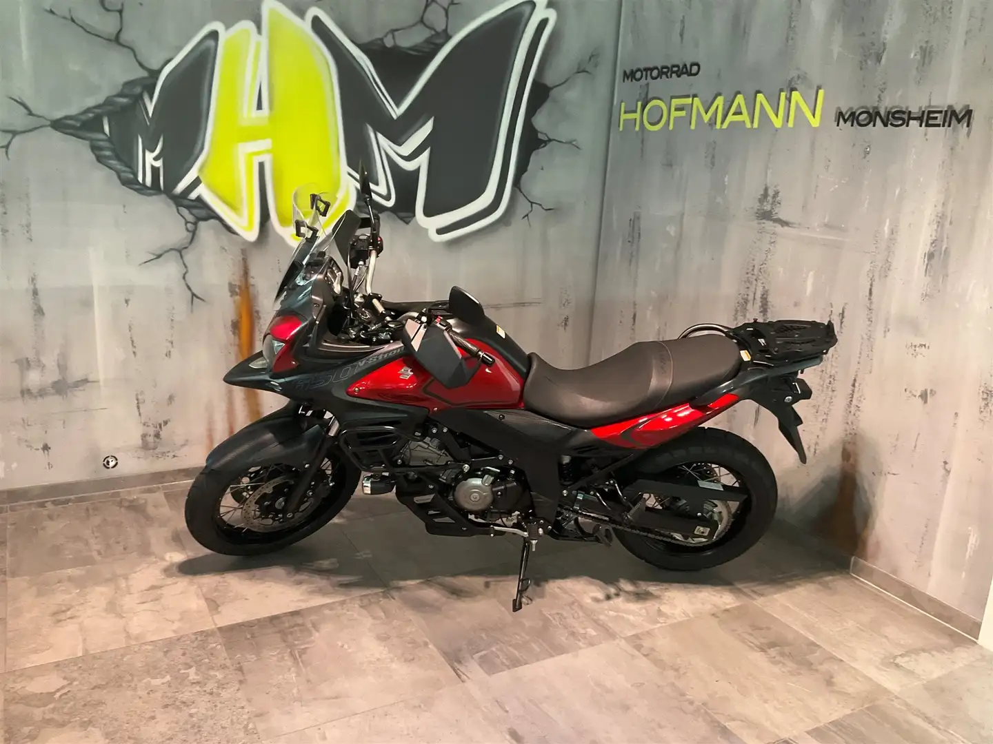 Suzuki V-Strom 650 Rouge - 2