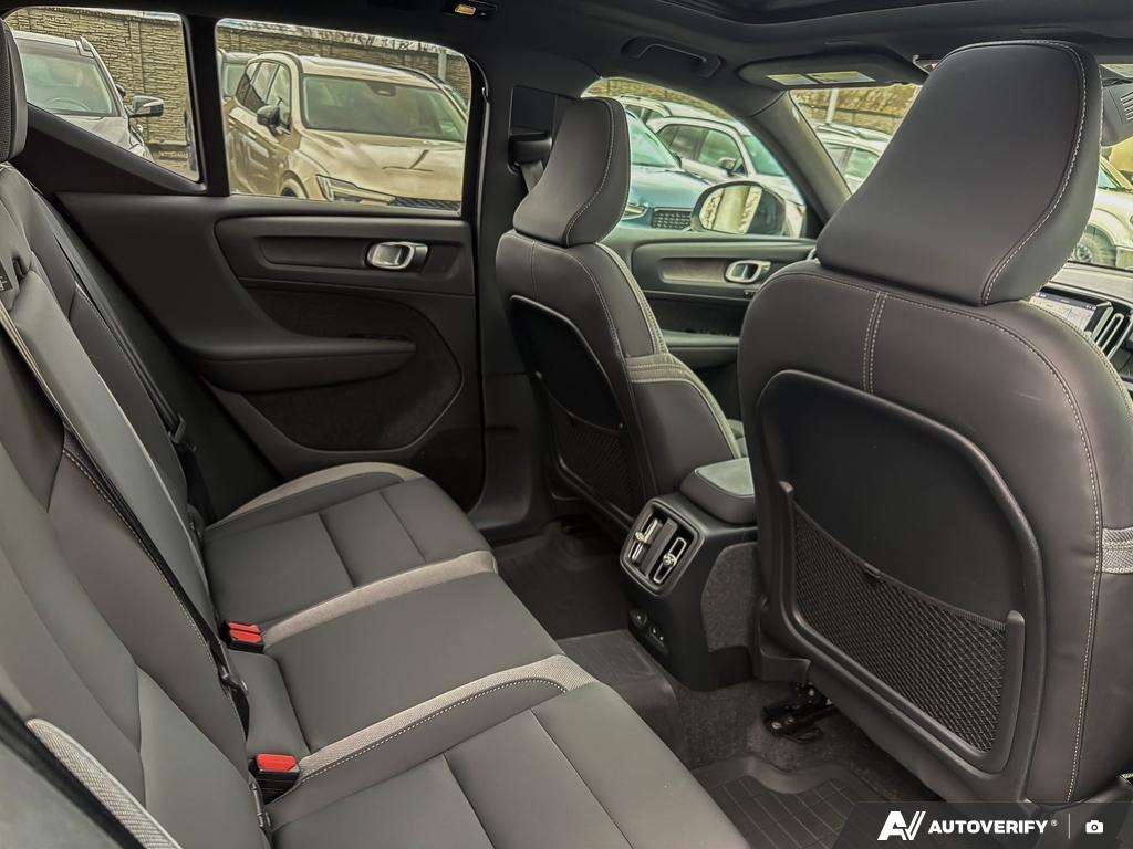 2024 Volvo XC40 Twin eAWD Plus thumb 22