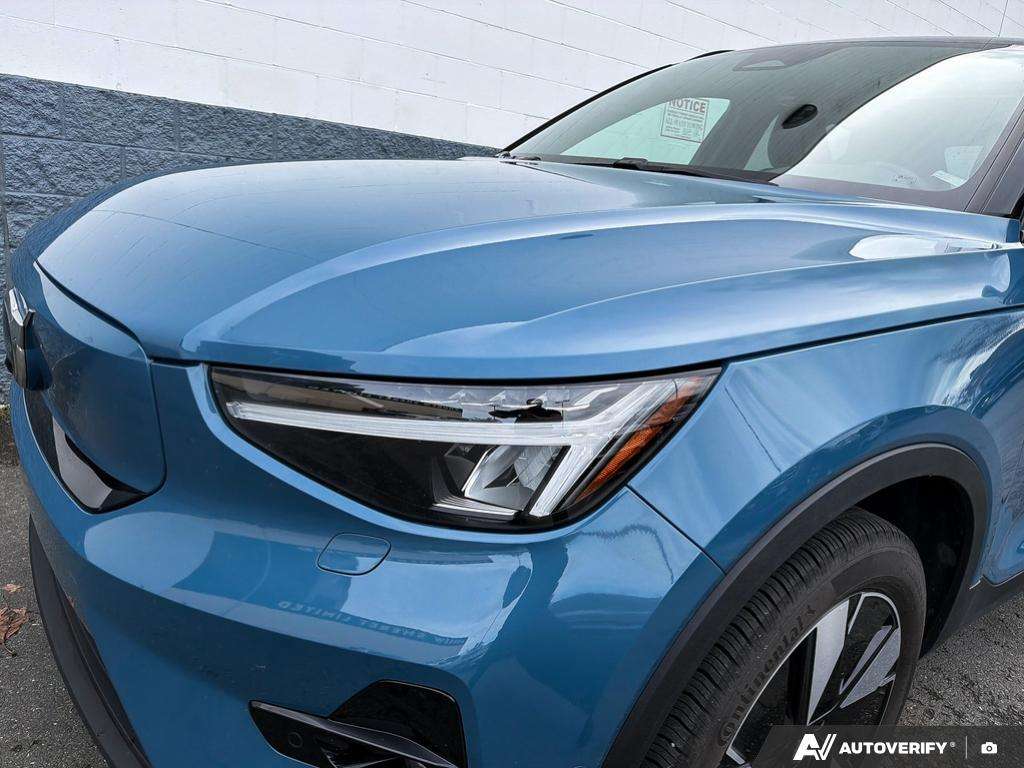 2024 Volvo XC40 Twin eAWD Plus thumb 8