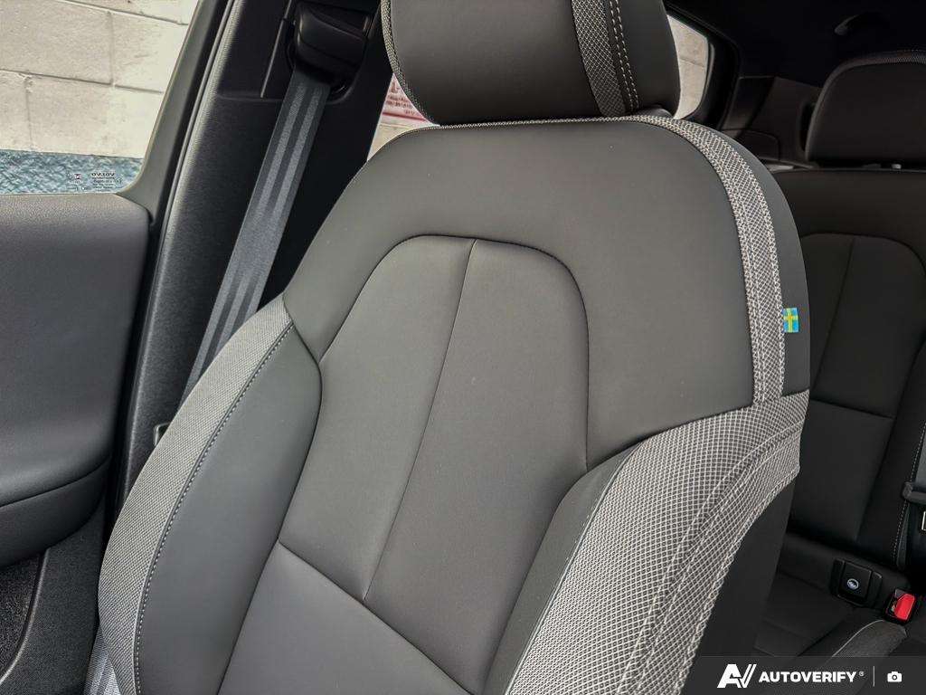 2024 Volvo XC40 Twin eAWD Plus thumb 19