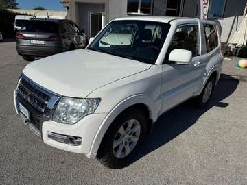 Pajero 3.2 DI-D 16V aut. 3p. Involve DPF