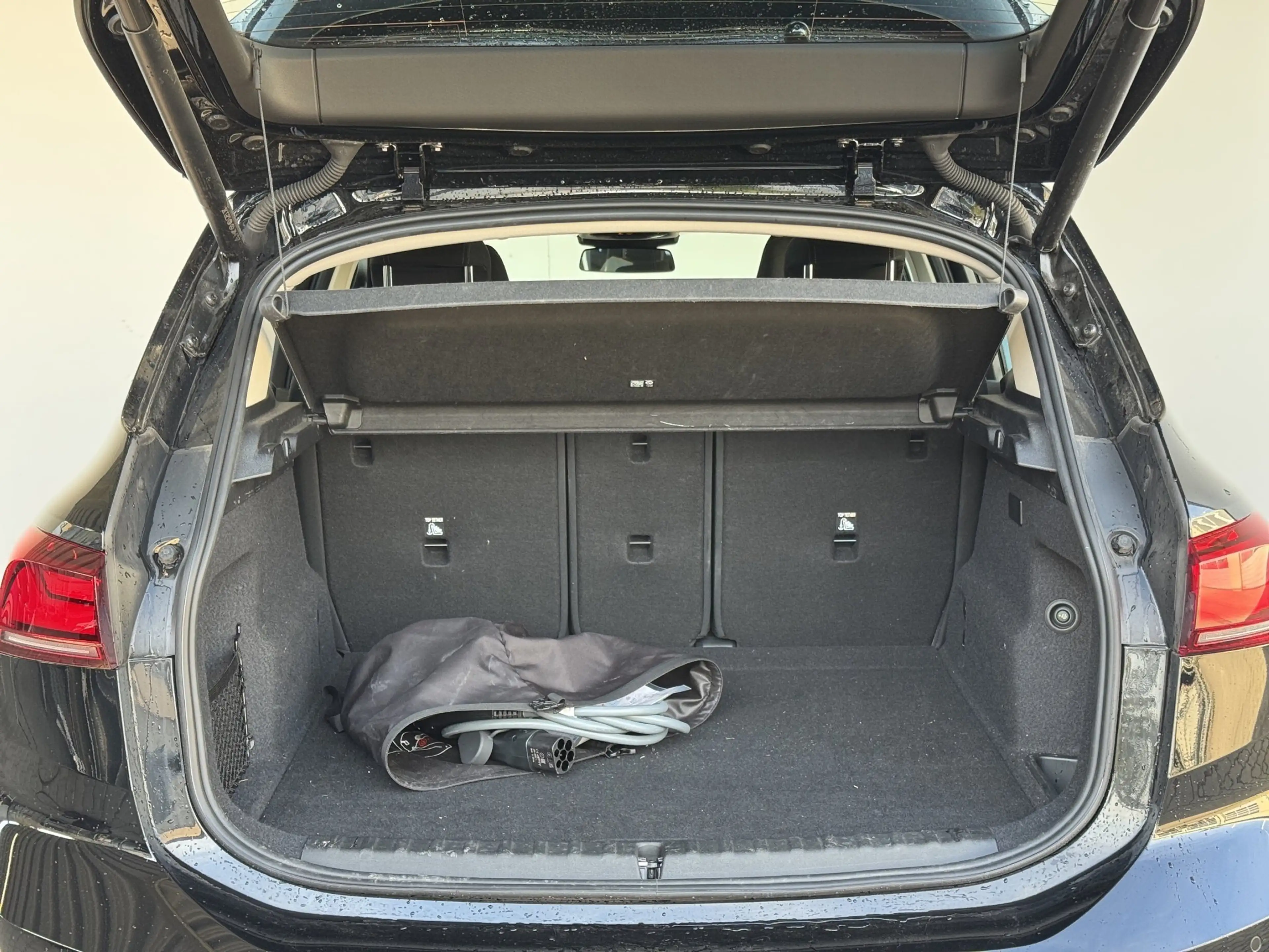BMW 225 e xDrive Active Tourer Navi.Sportsz.AHK.ParkA — photo 10