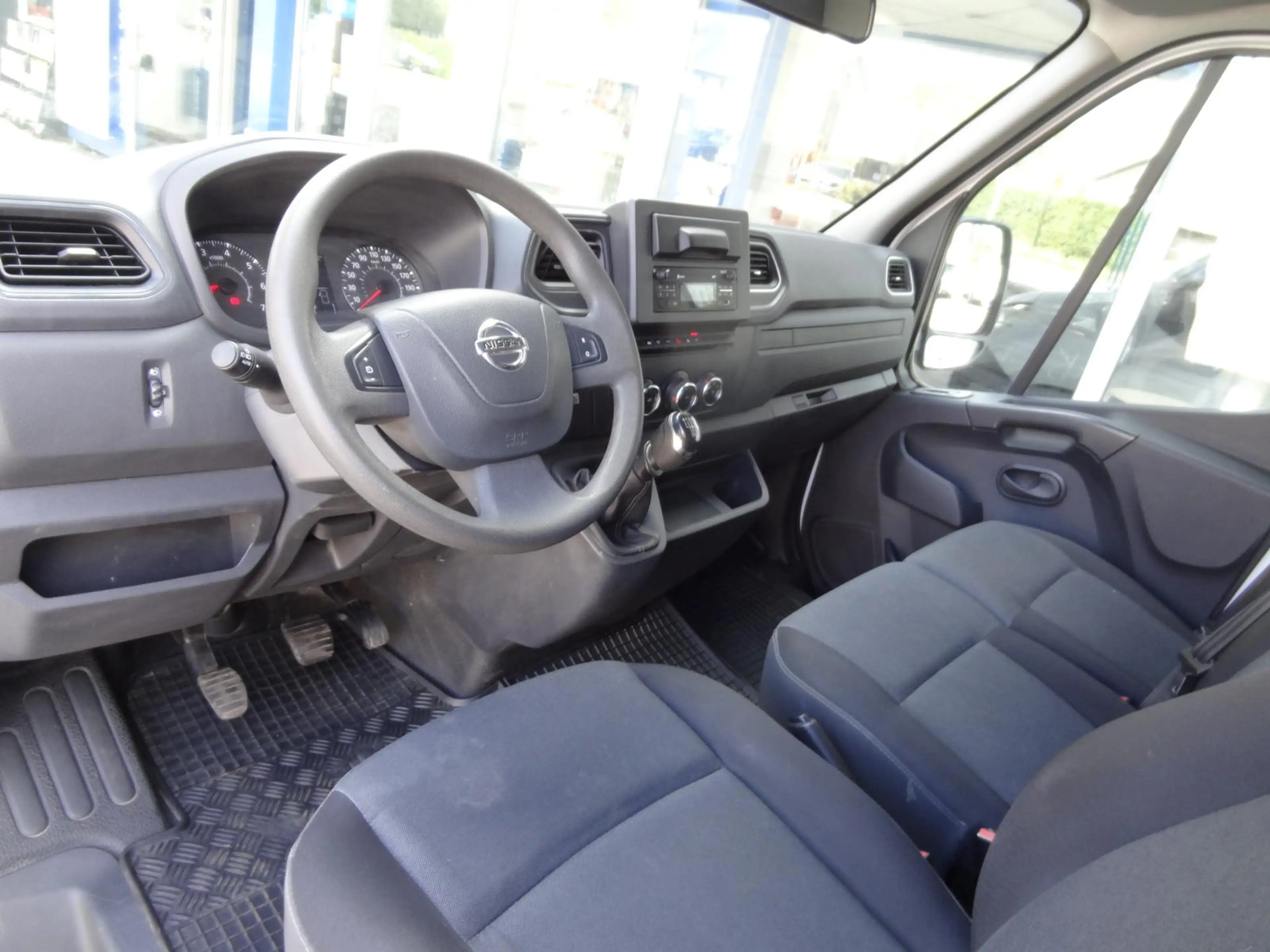 Nissan Interstar Nissan NV400 / Interstar 3,5 L2H2 RFK PDC AHK — photo 12