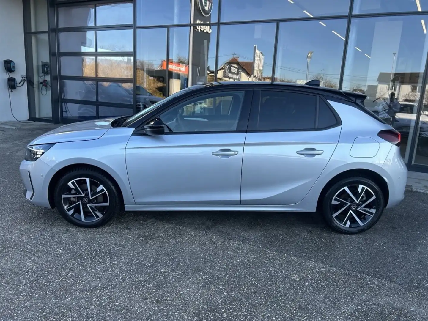 Opel Corsa 1,2 Direct Injection GS Grau - 2