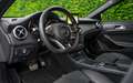 Mercedes-Benz GLA 180 AMG | Panorama | Night | 19" | LED | Camera | Comf Blauw - thumbnail 4