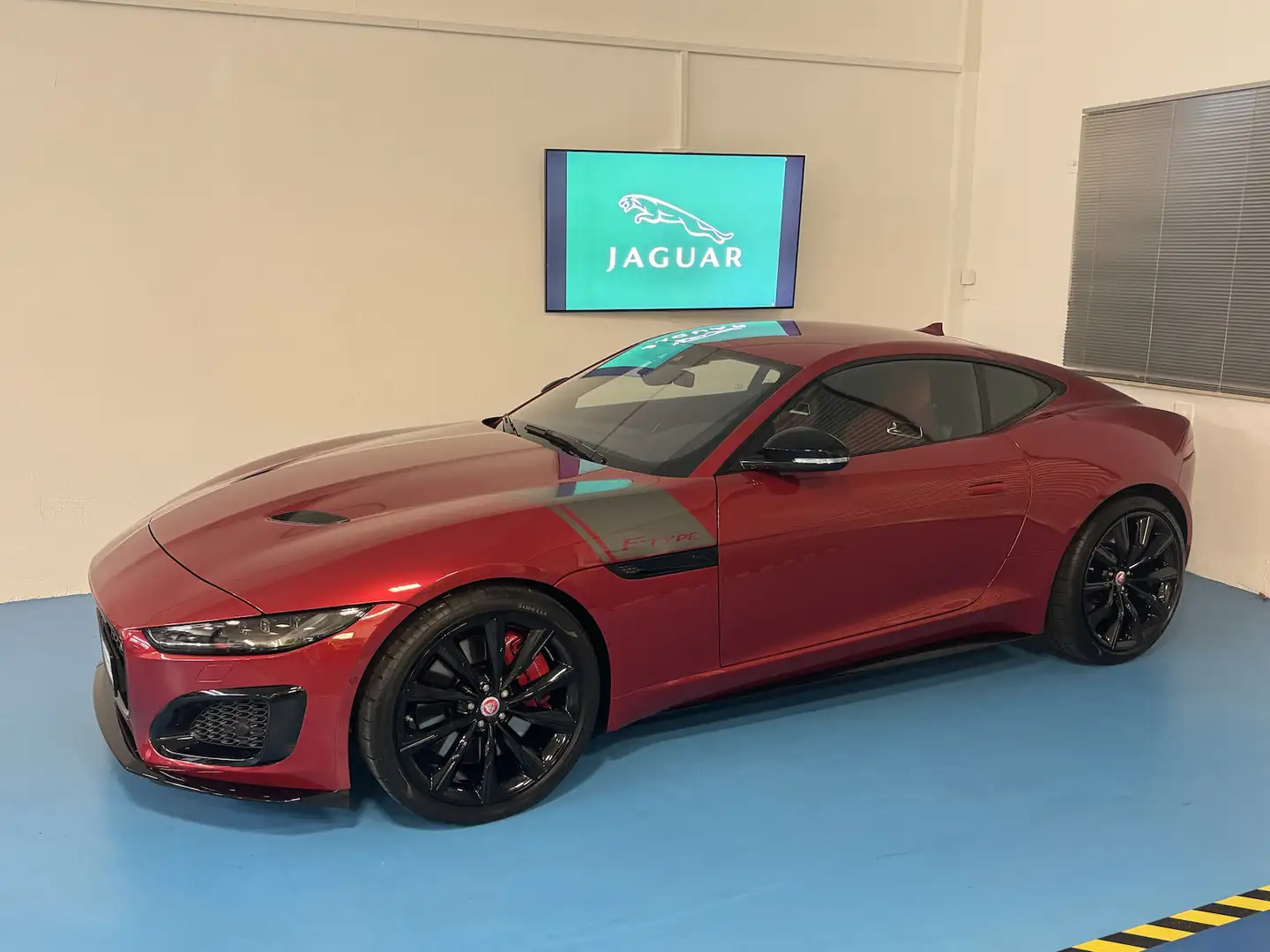 Jaguar F-Type Coupe R 575 AWD/Carbon/Sportabgasa. Piros - 2
