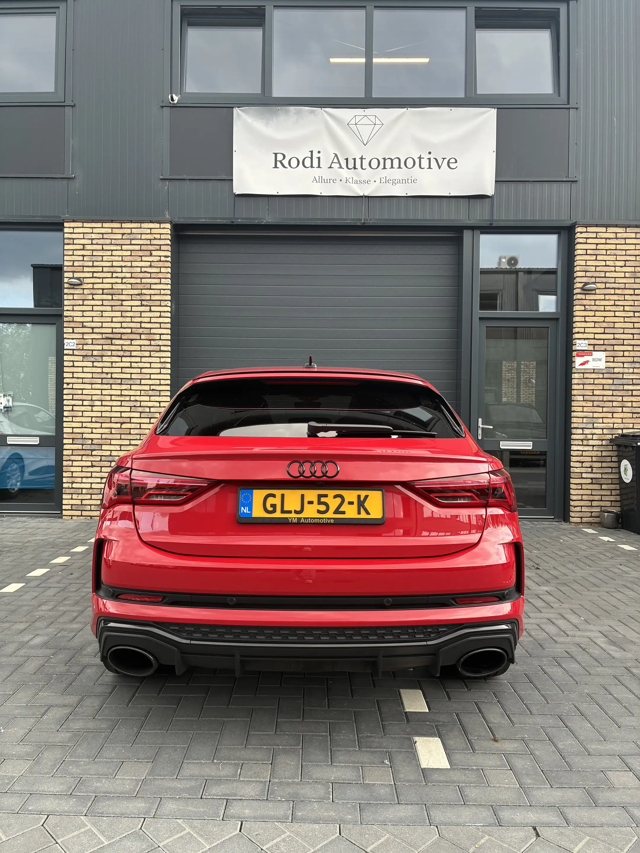Audi RS Q3 TFSI — photo 4