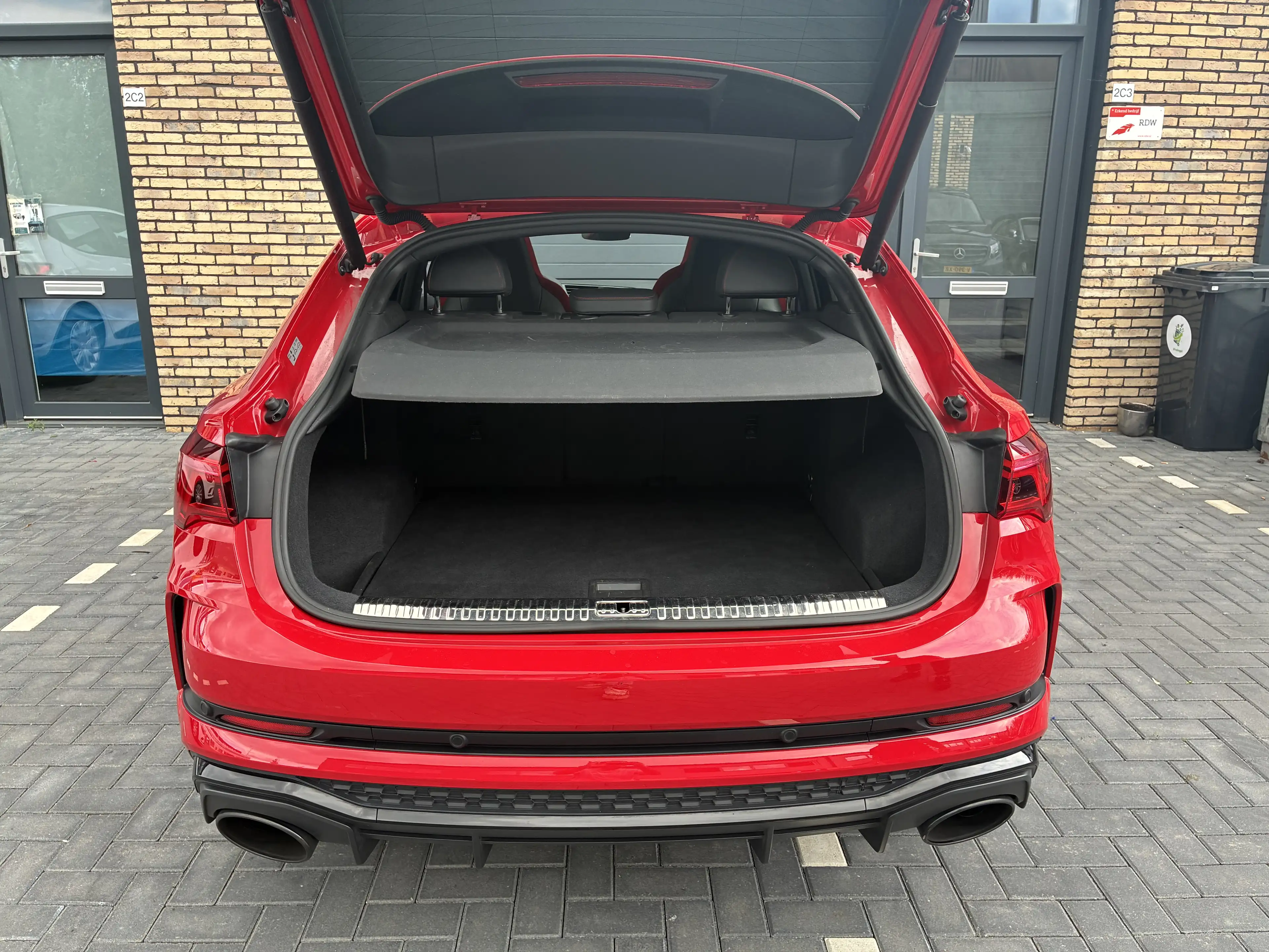 Audi RS Q3 TFSI — photo 15
