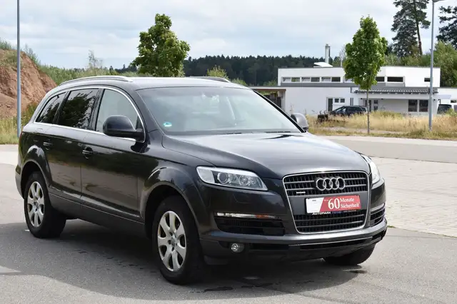 Audi Q7 3.0 TDI quattro*Leder*AHK*Luft*Bi-Xenon