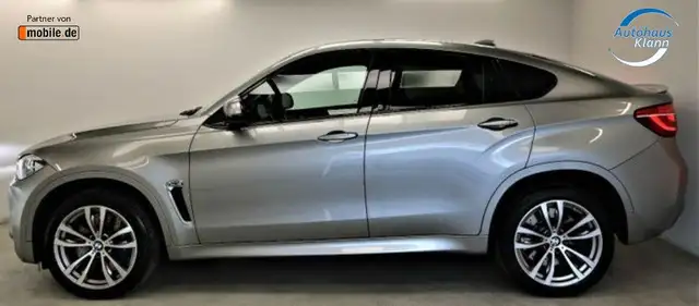 BMW X6 M view 4