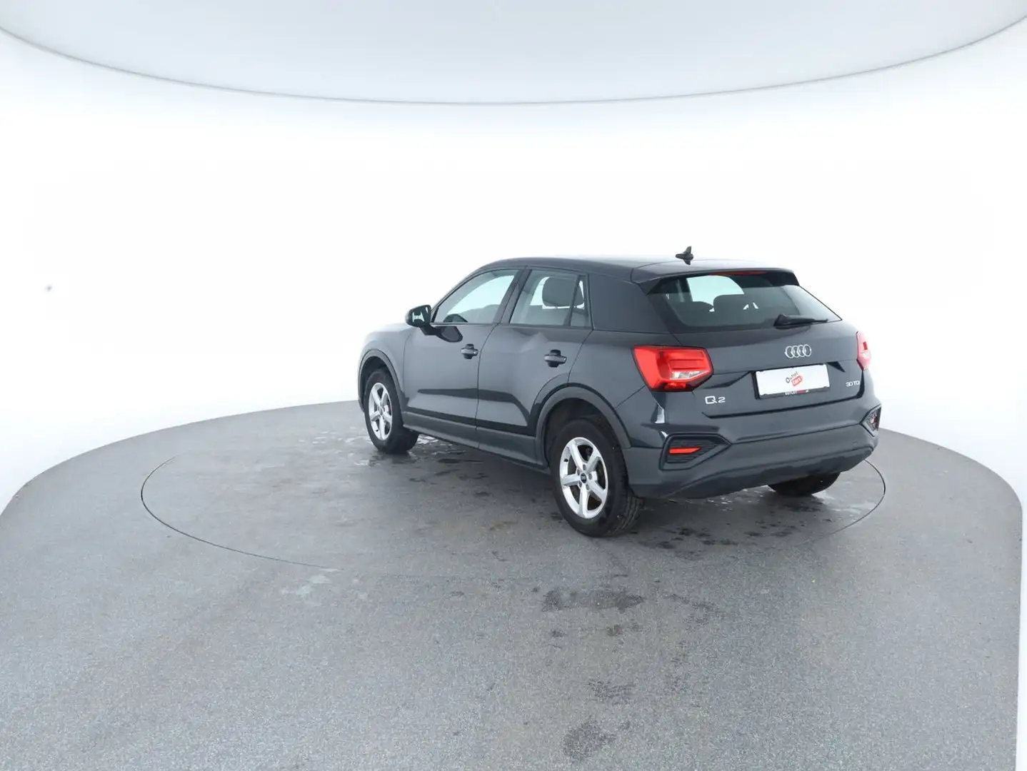 Audi Q2 30 TDI Grau - 2