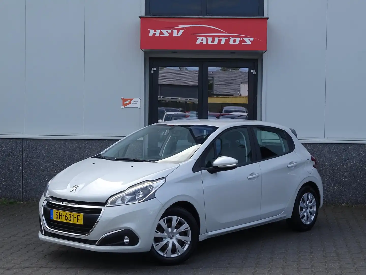 Peugeot 208 1.2 PureTech Blue Lion airco LM 4-deurs Wit - 1
