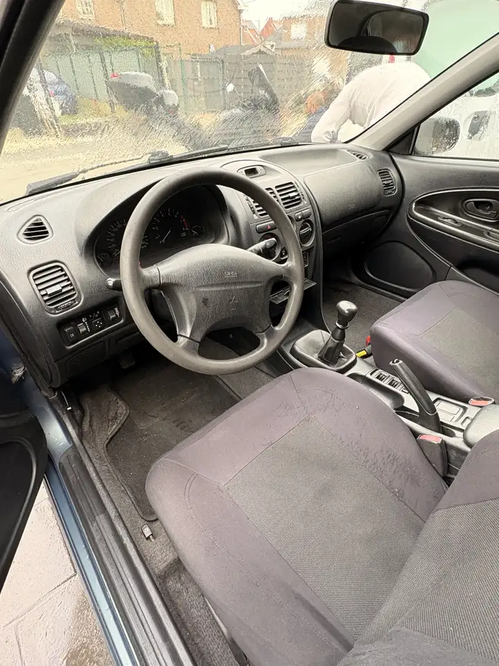 Mitsubishi Carisma, foto 4