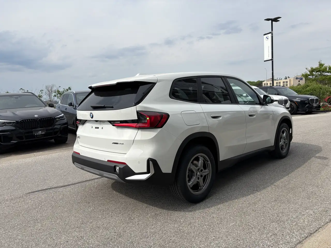 BMW X1 снимка BMW X1