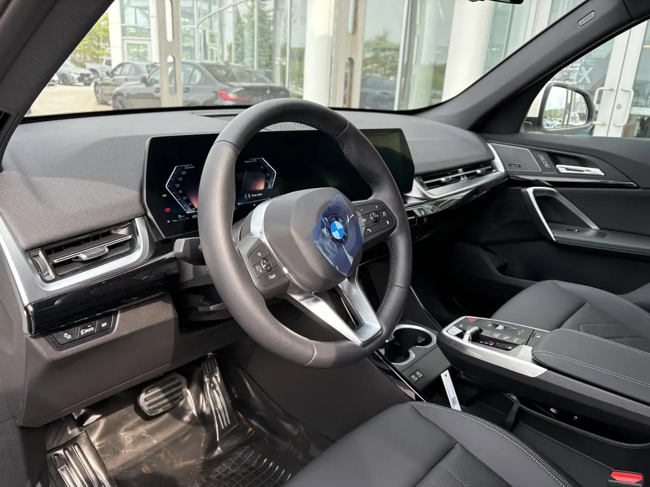 BMW X1 снимка BMW X1