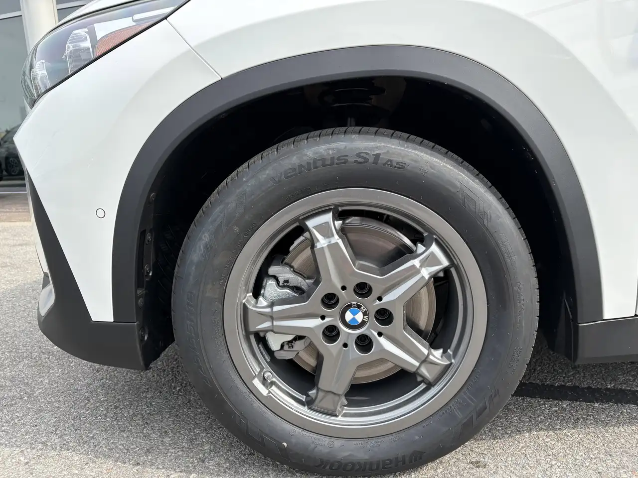 BMW X1 снимка BMW X1