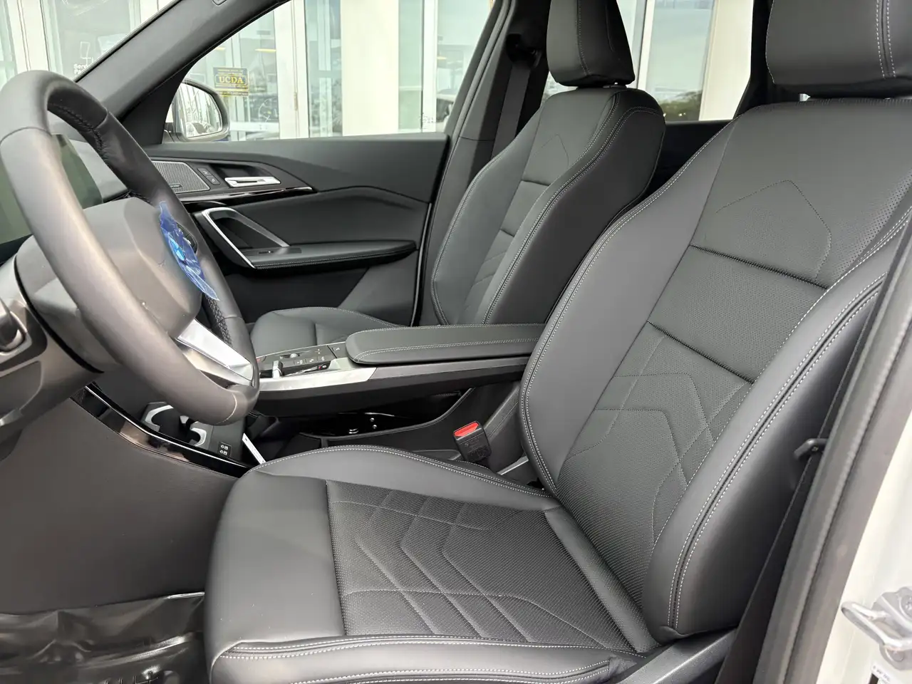 BMW X1 снимка BMW X1