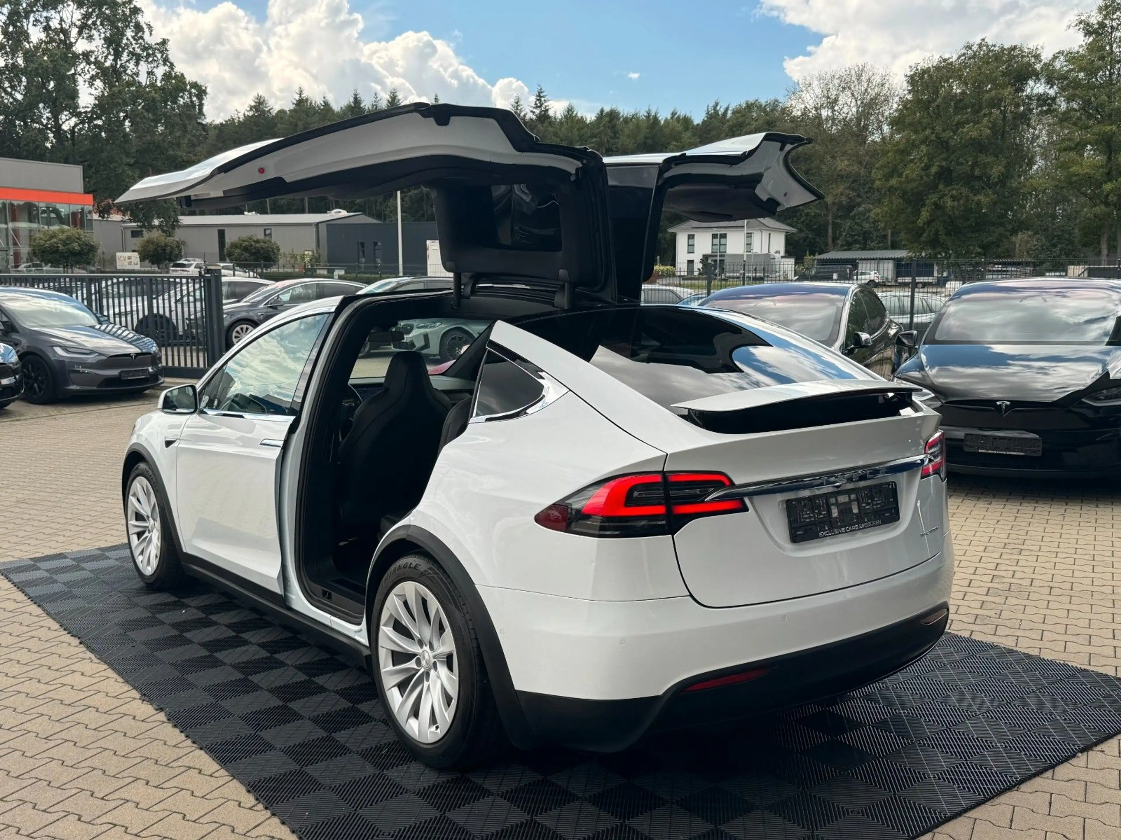 Tesla Model X MODEL X LONG RAVEN LONG RANGE | 7 SEATER | — photo 10
