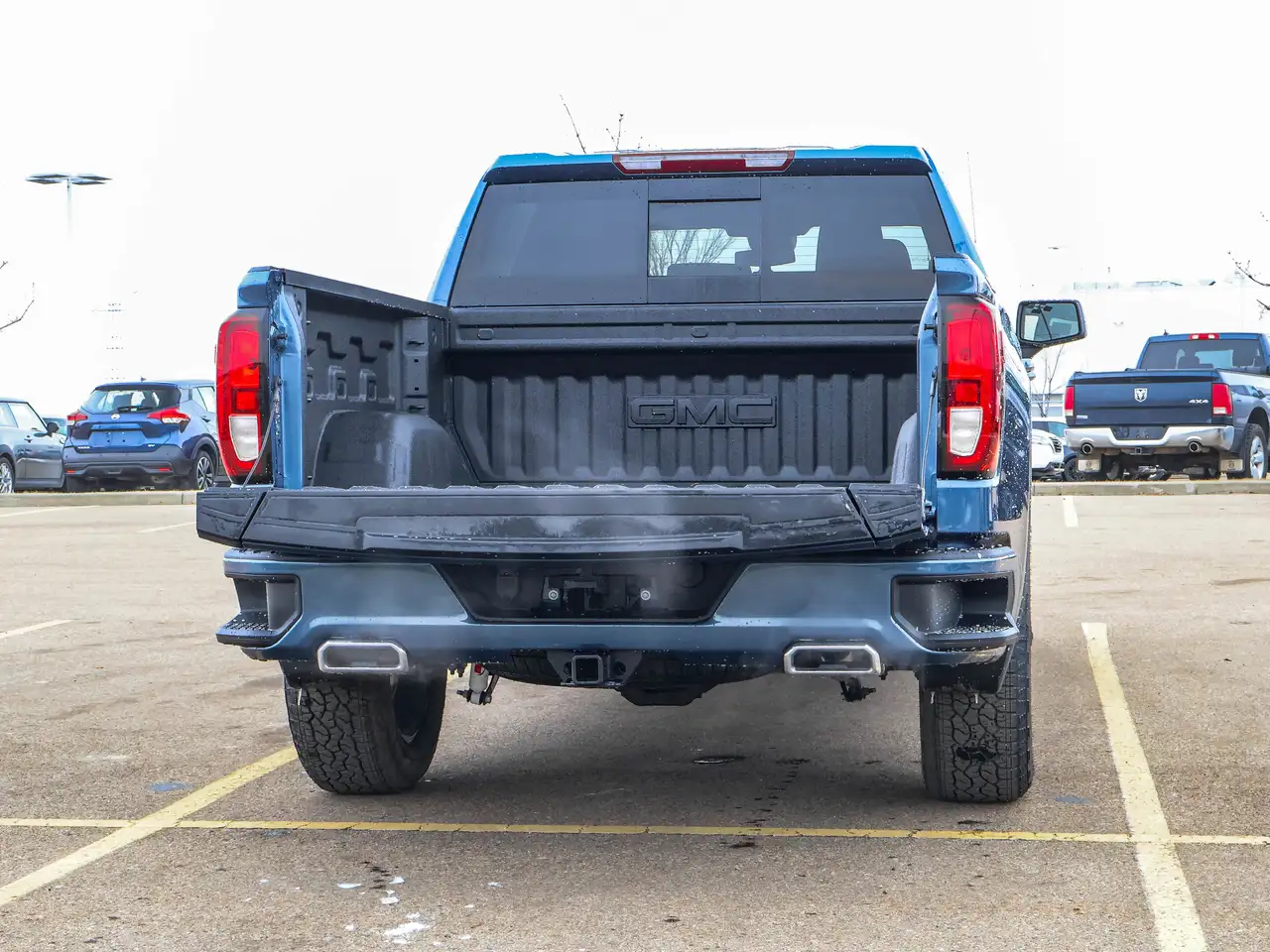 GMC Sierra 1500 снимка GMC Sierra 1500