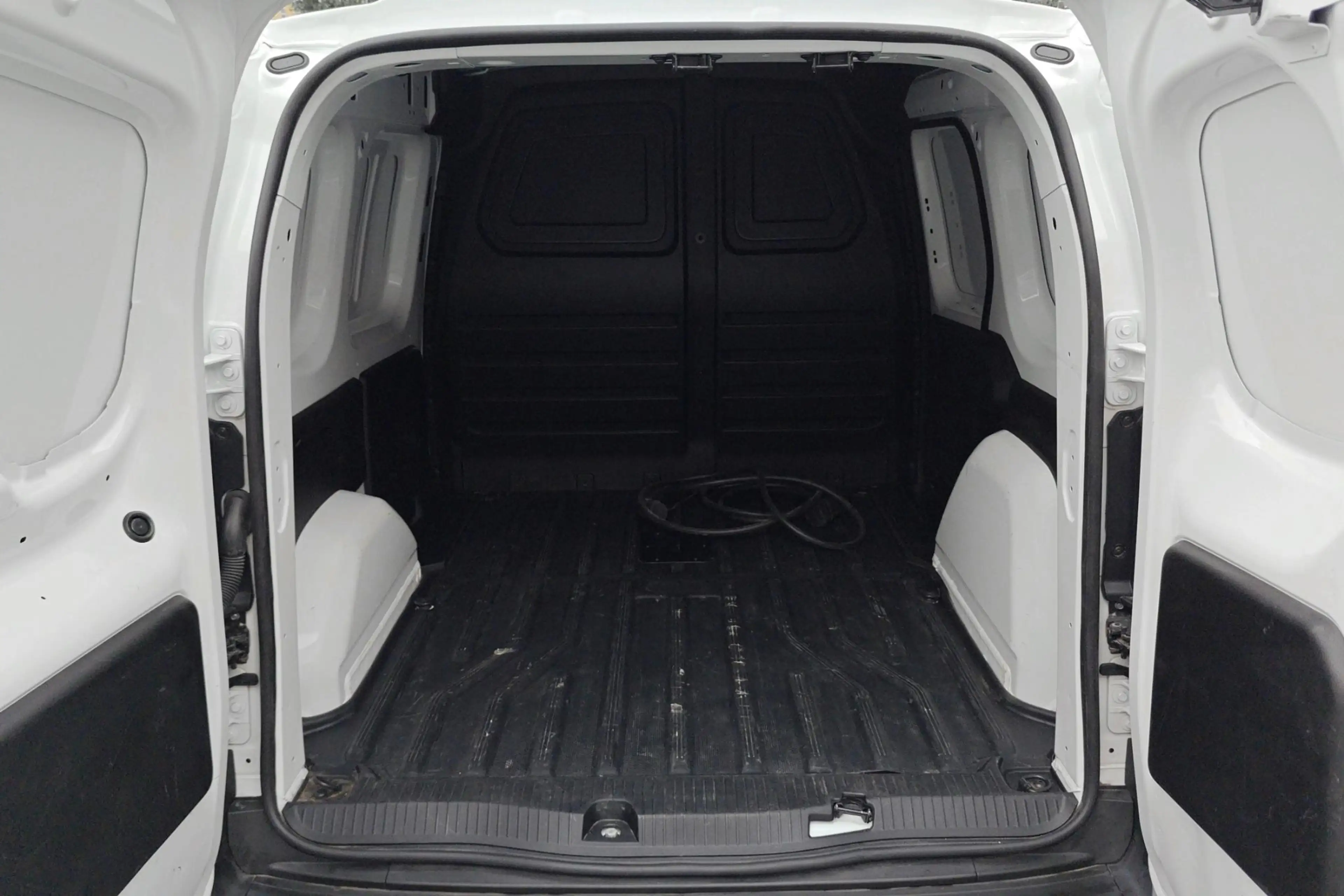 Nissan Townstar EV L1H1 N-Connecta + Navi Pack — photo 7