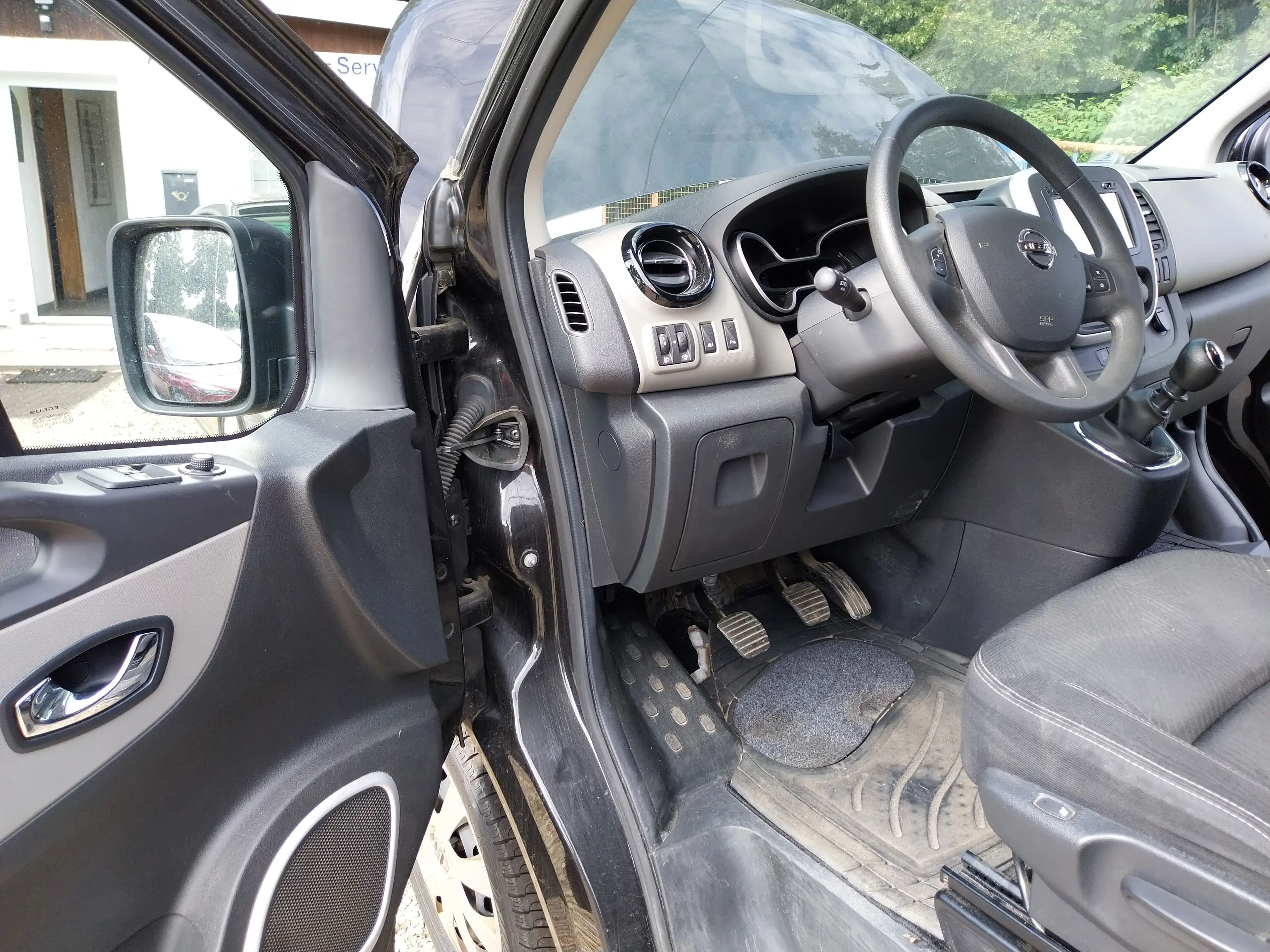 Nissan NV300 L1H1 2,7t PREMIUM Navi, Rückfahrkamera — photo 7