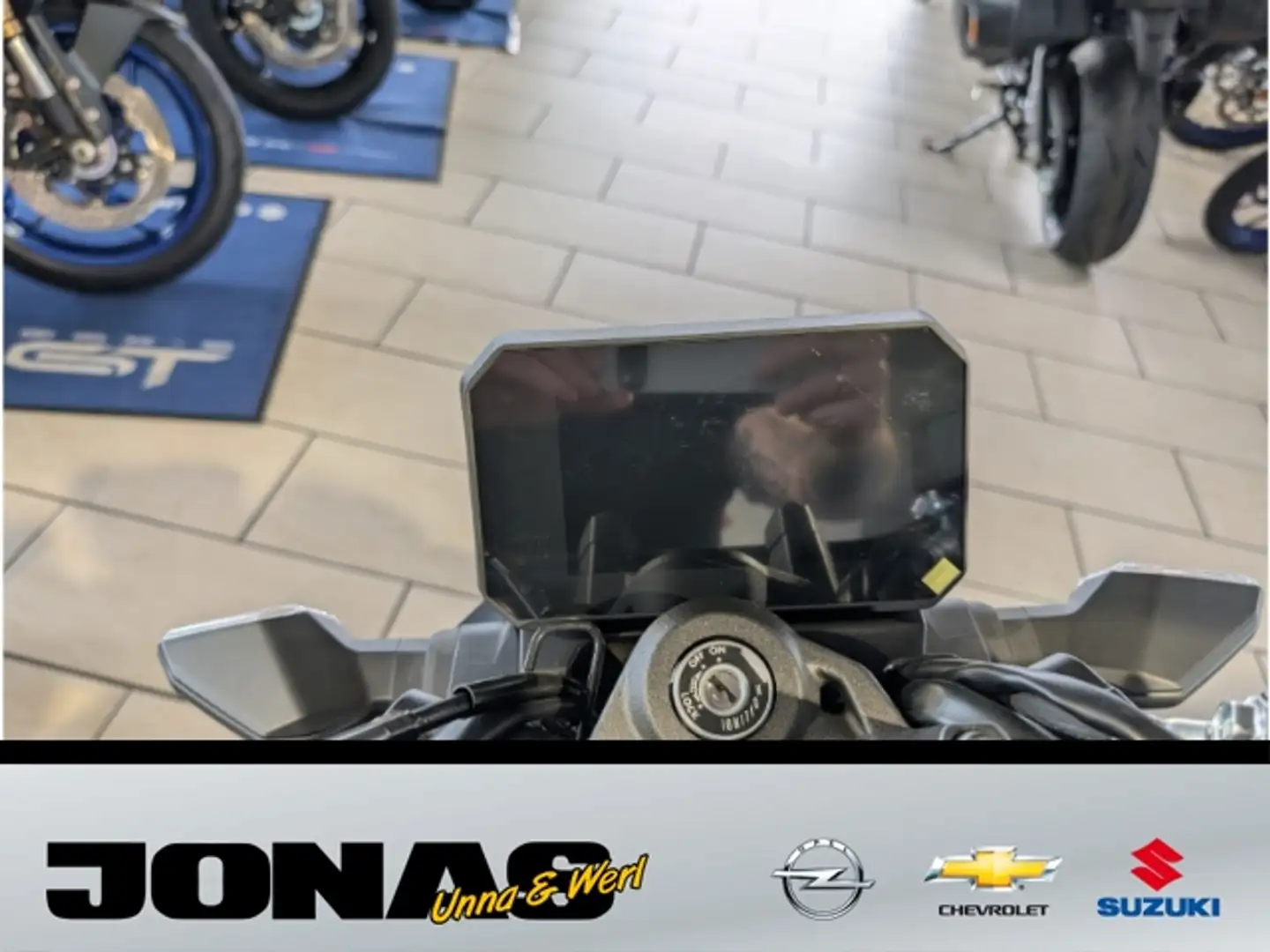 Suzuki GSX 8S In Menden bei Jonas Sofort Verfügbar Schwarz - 2