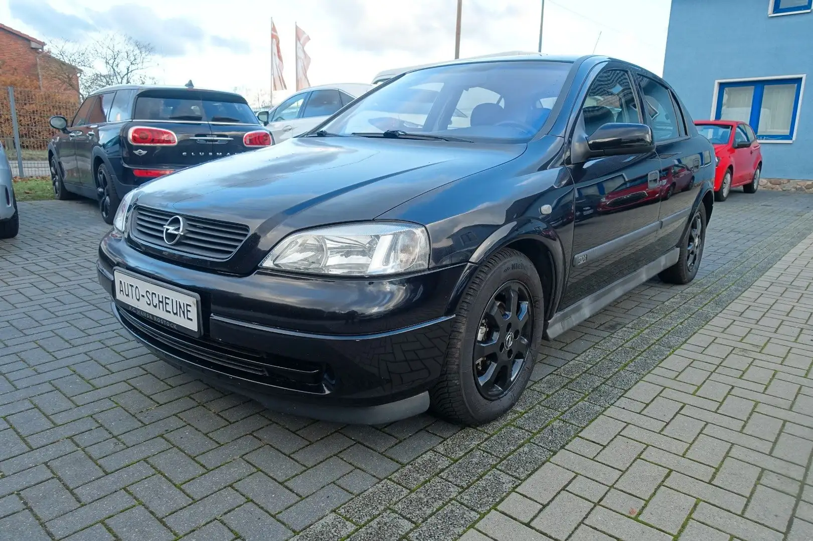 Opel Astra 1.6 16V Elegance*Klimaauto*Sitzhzg.*PDC* Negro - 1