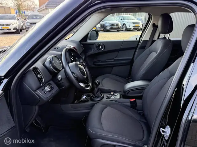 Mini Countryman view 10