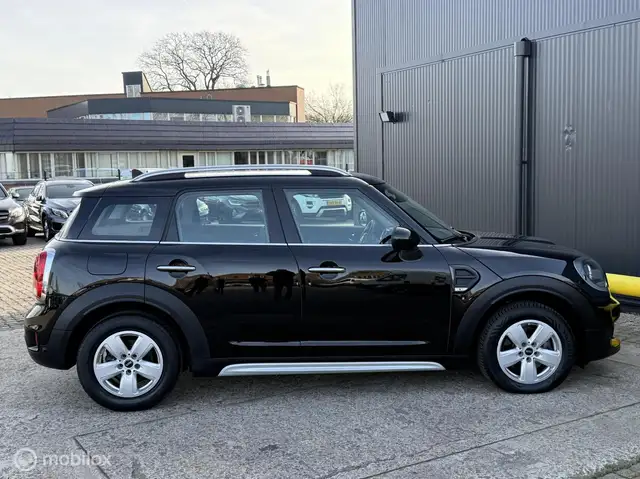 Mini Countryman view 9