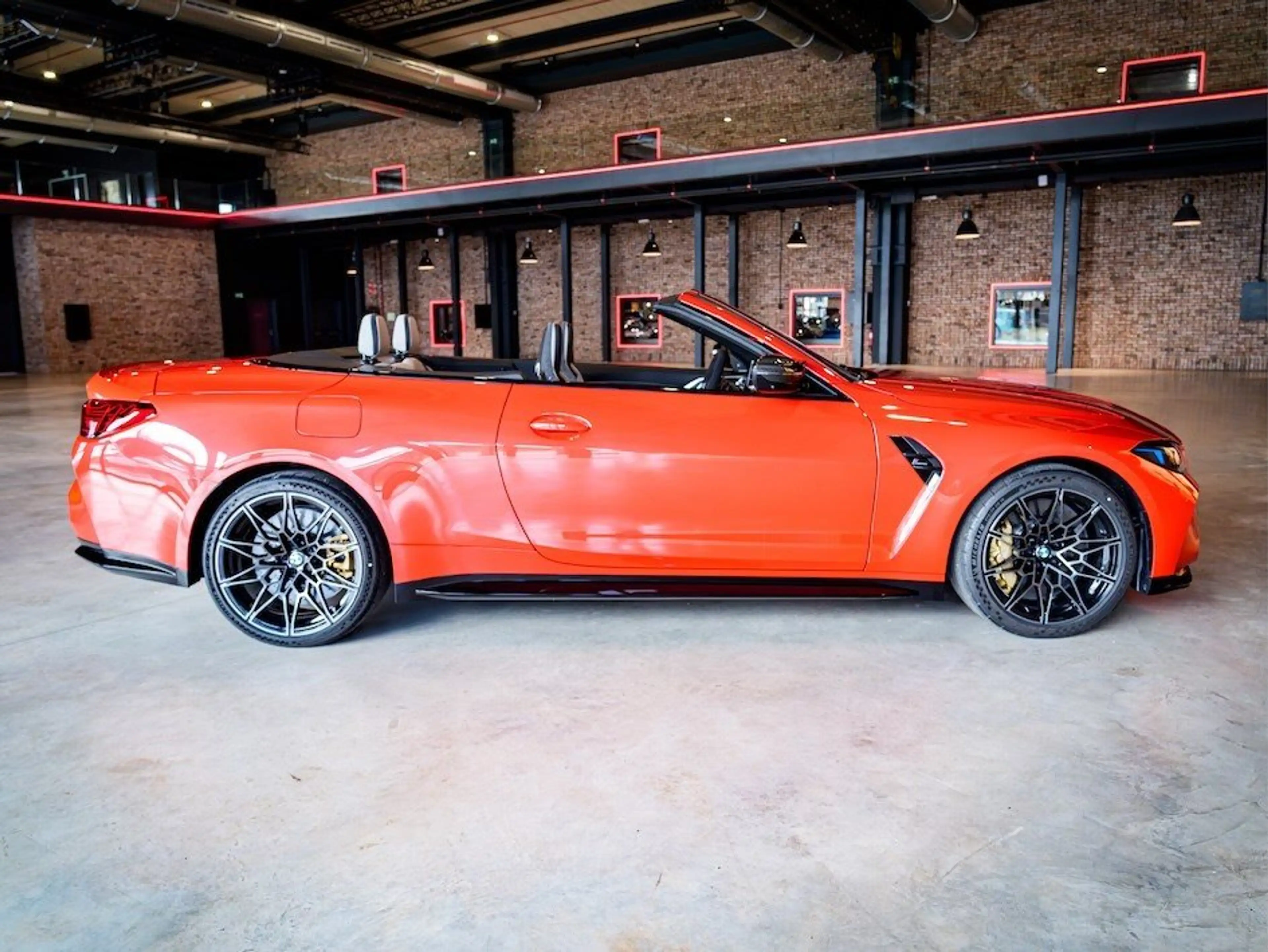 BMW M4 Competition Cabrio xDrive M Race Track, Ultimate — photo 9
