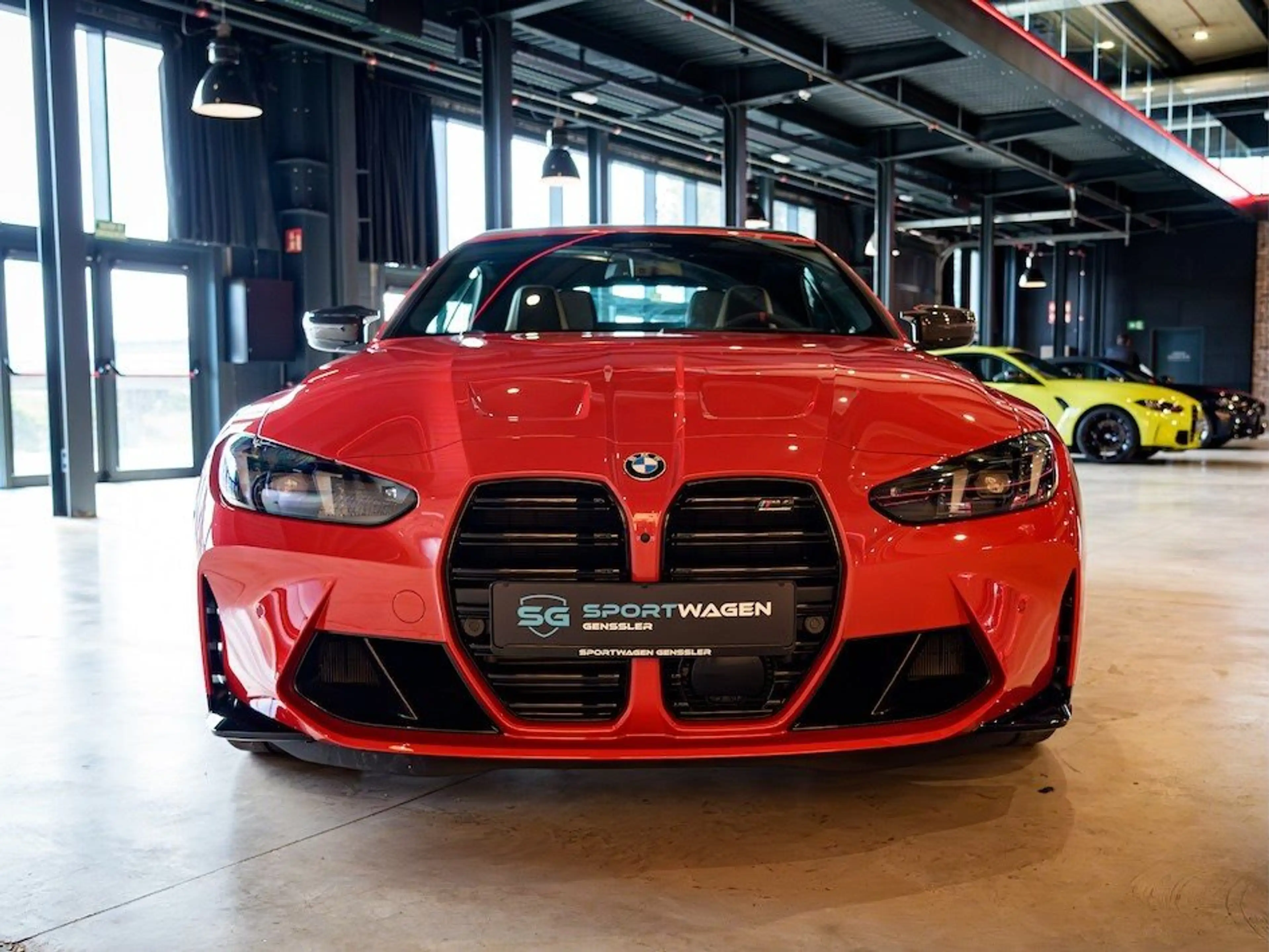 BMW M4 Competition Cabrio xDrive M Race Track, Ultimate — photo 3