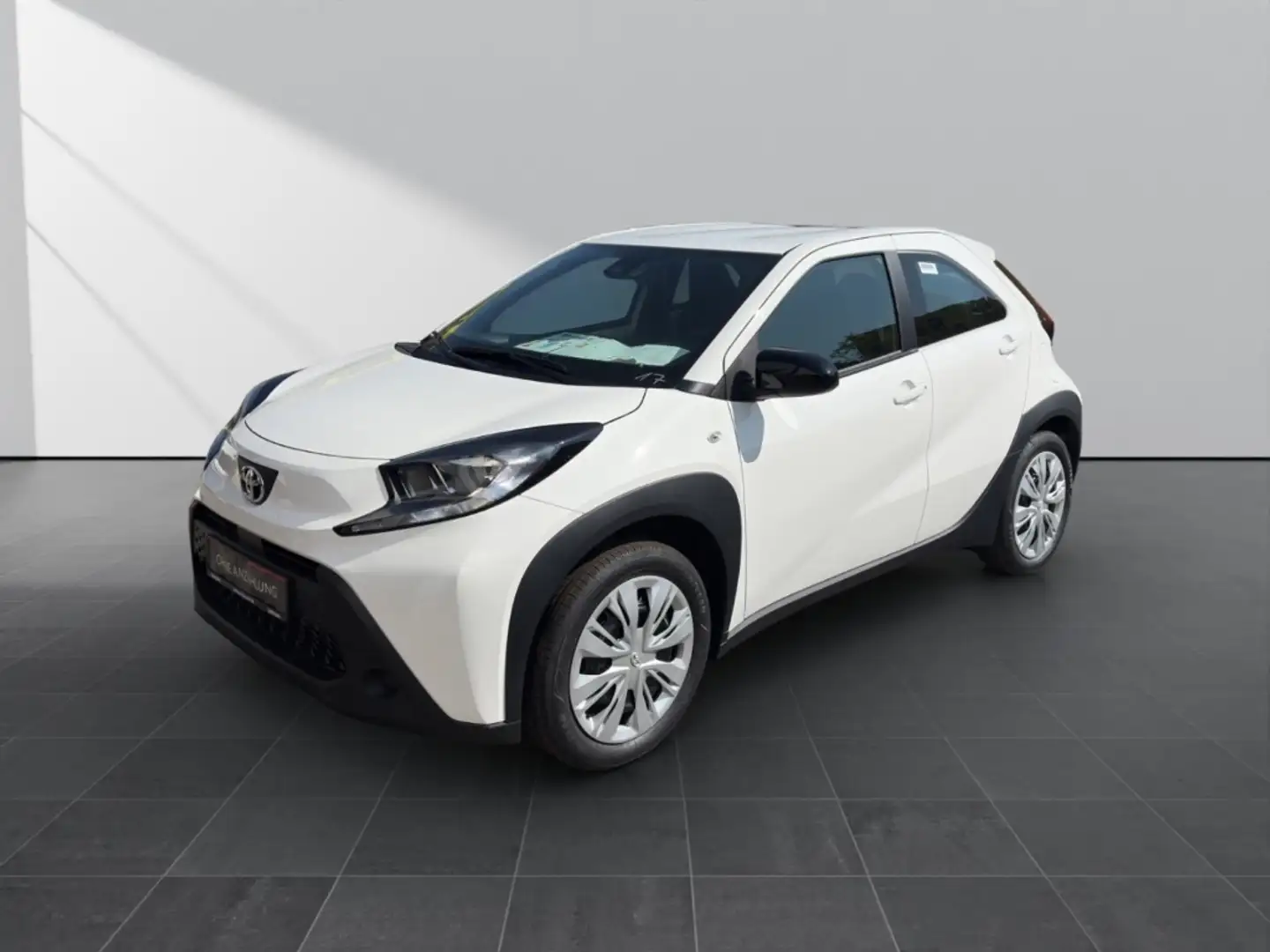Toyota Aygo X 1.0 5-Türer Business Edition*CarPlay* Weiß - 1