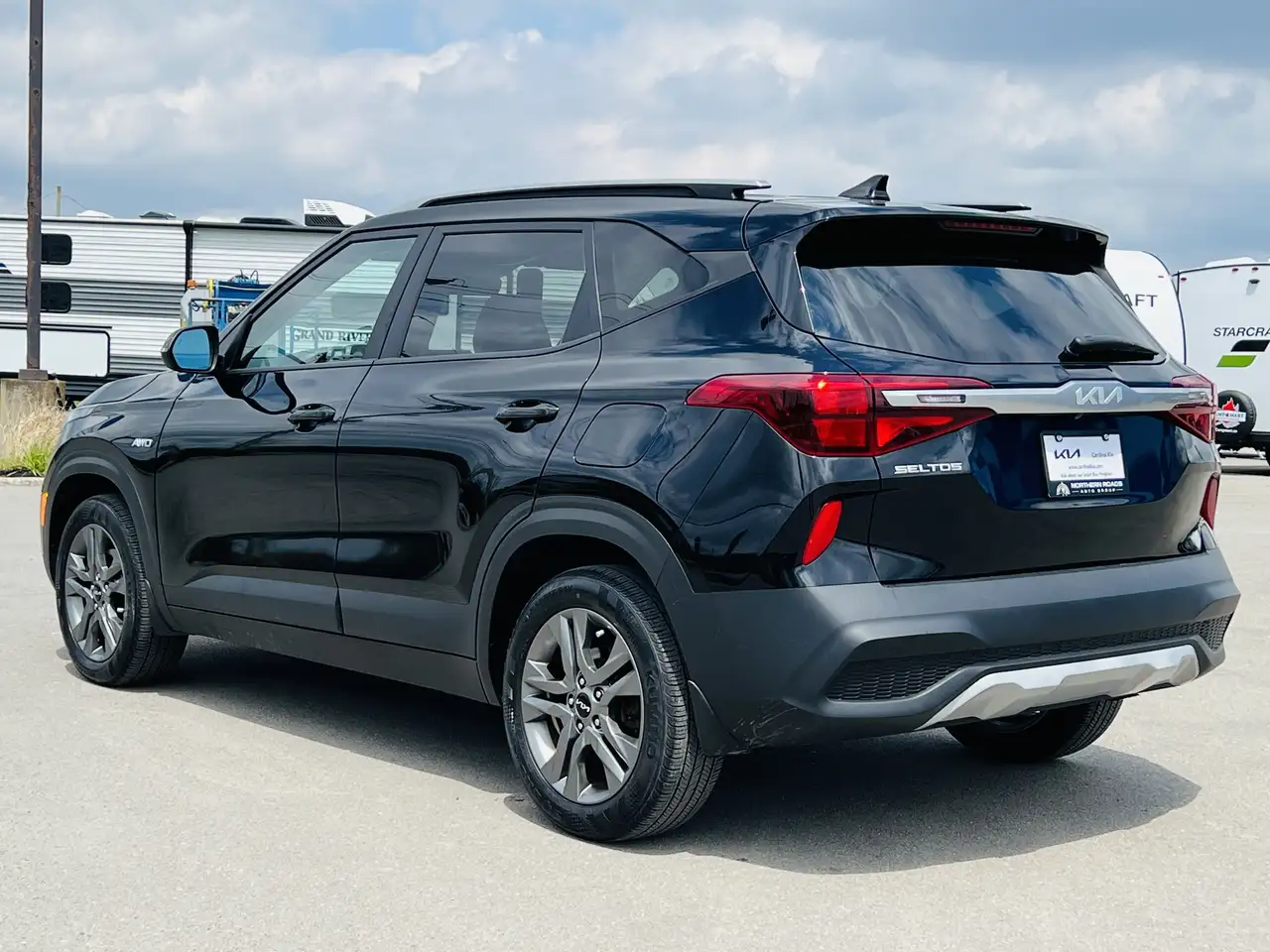 Kia Seltos снимка Kia Seltos