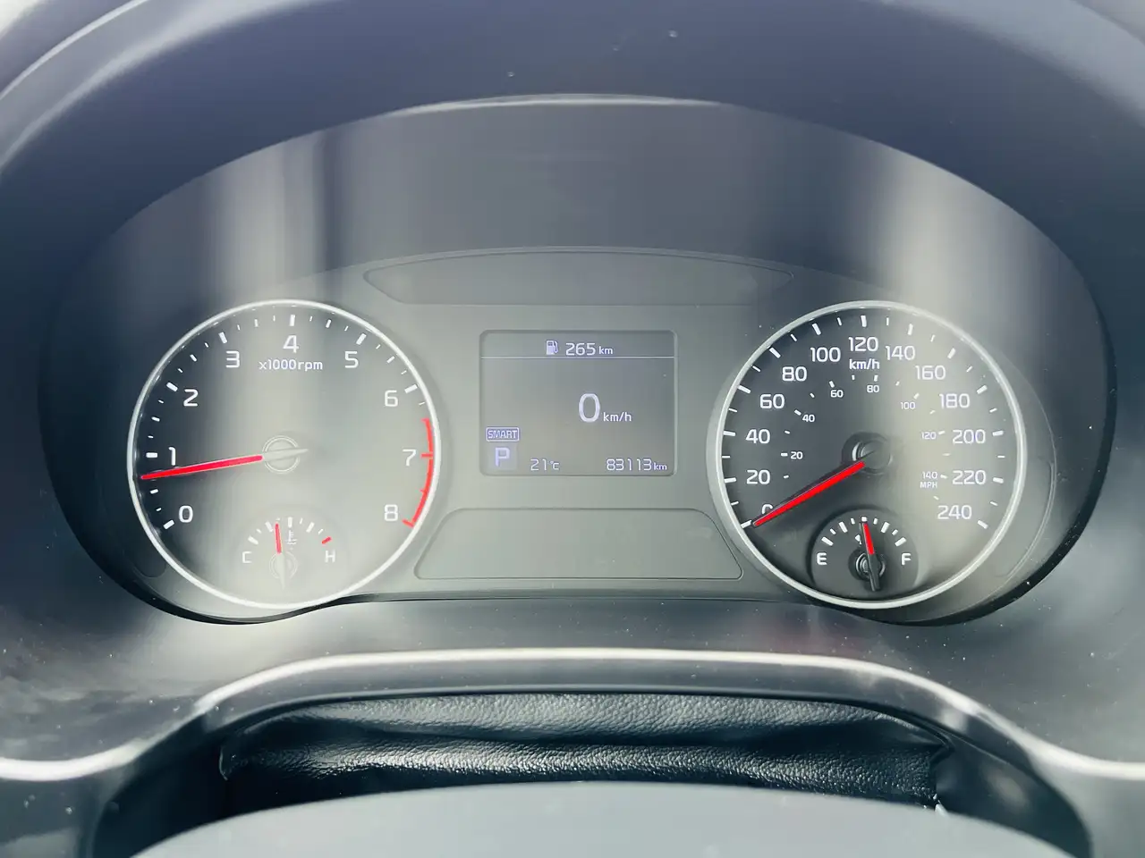 Kia Seltos снимка Kia Seltos
